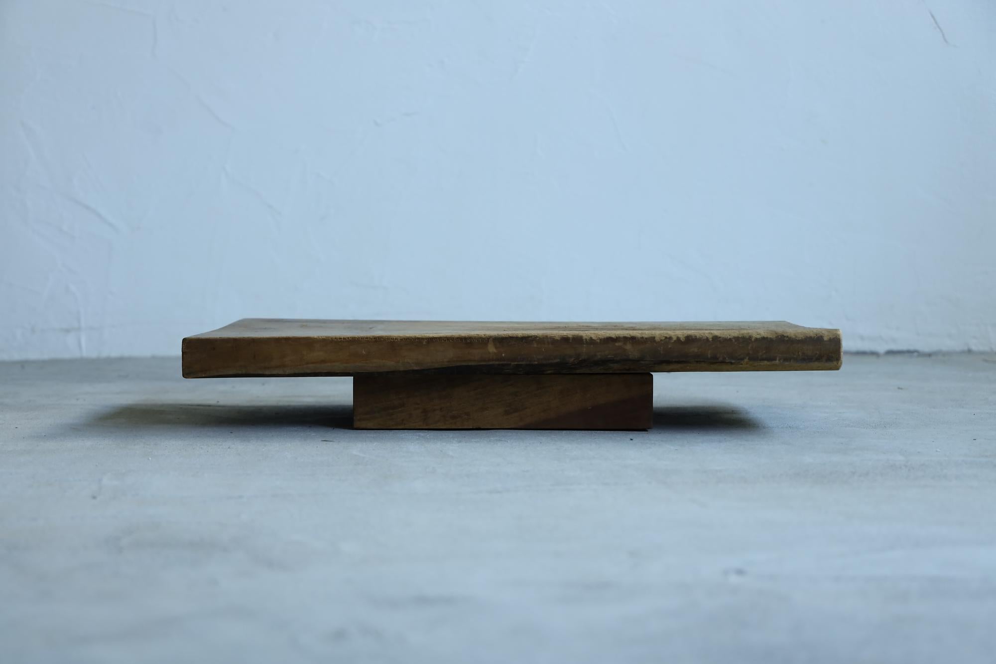 Wooden Low Table, Japanese Antique, Wabi-Sabi, Mingei In Fair Condition In Katori-Shi, 12