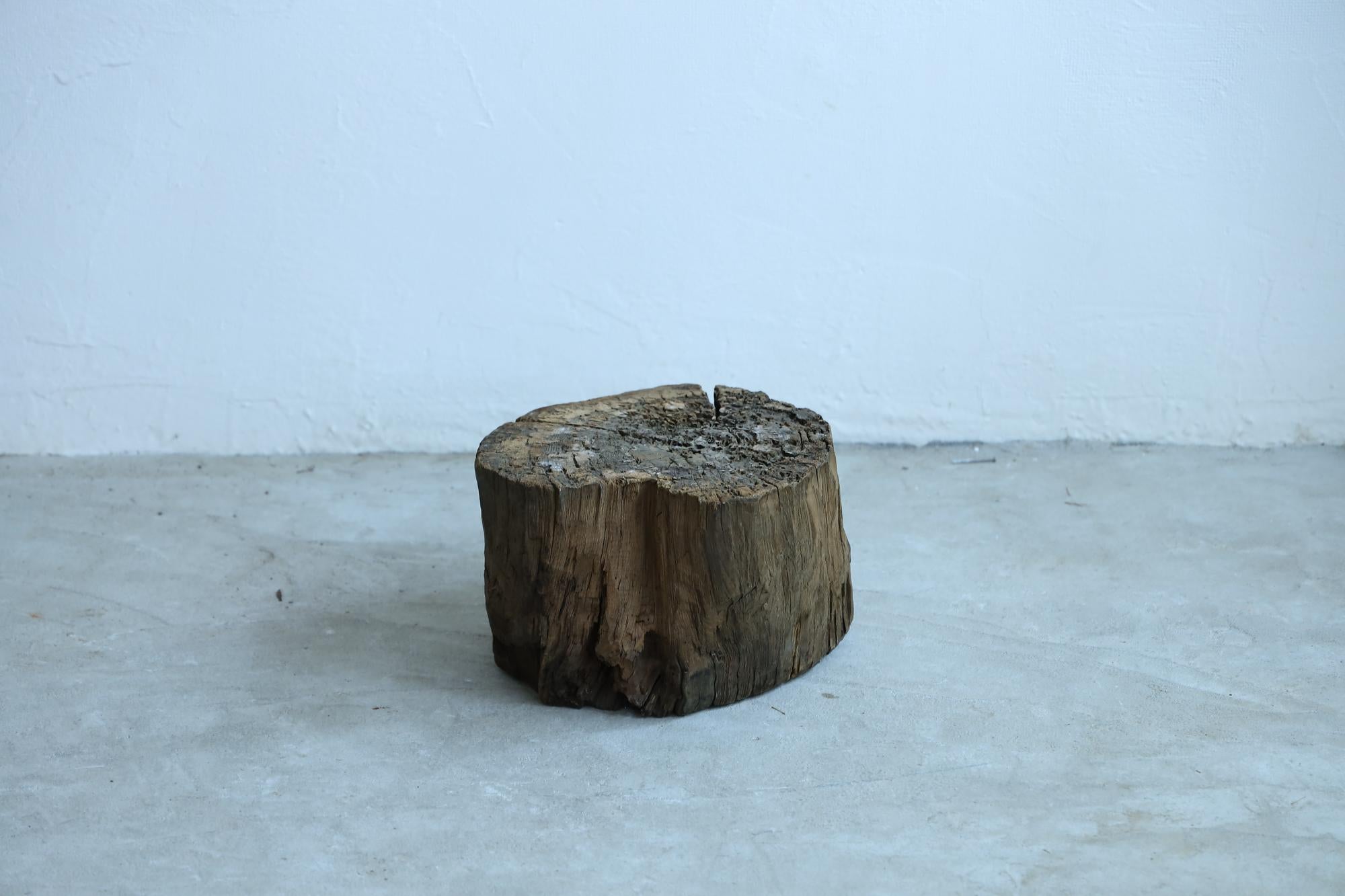 Niedriger Holztisch, japanisch, antik, Wabi-Sabi, Mingei im Angebot 2