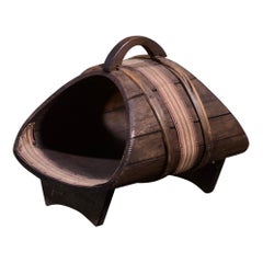 Wooden magazine holder