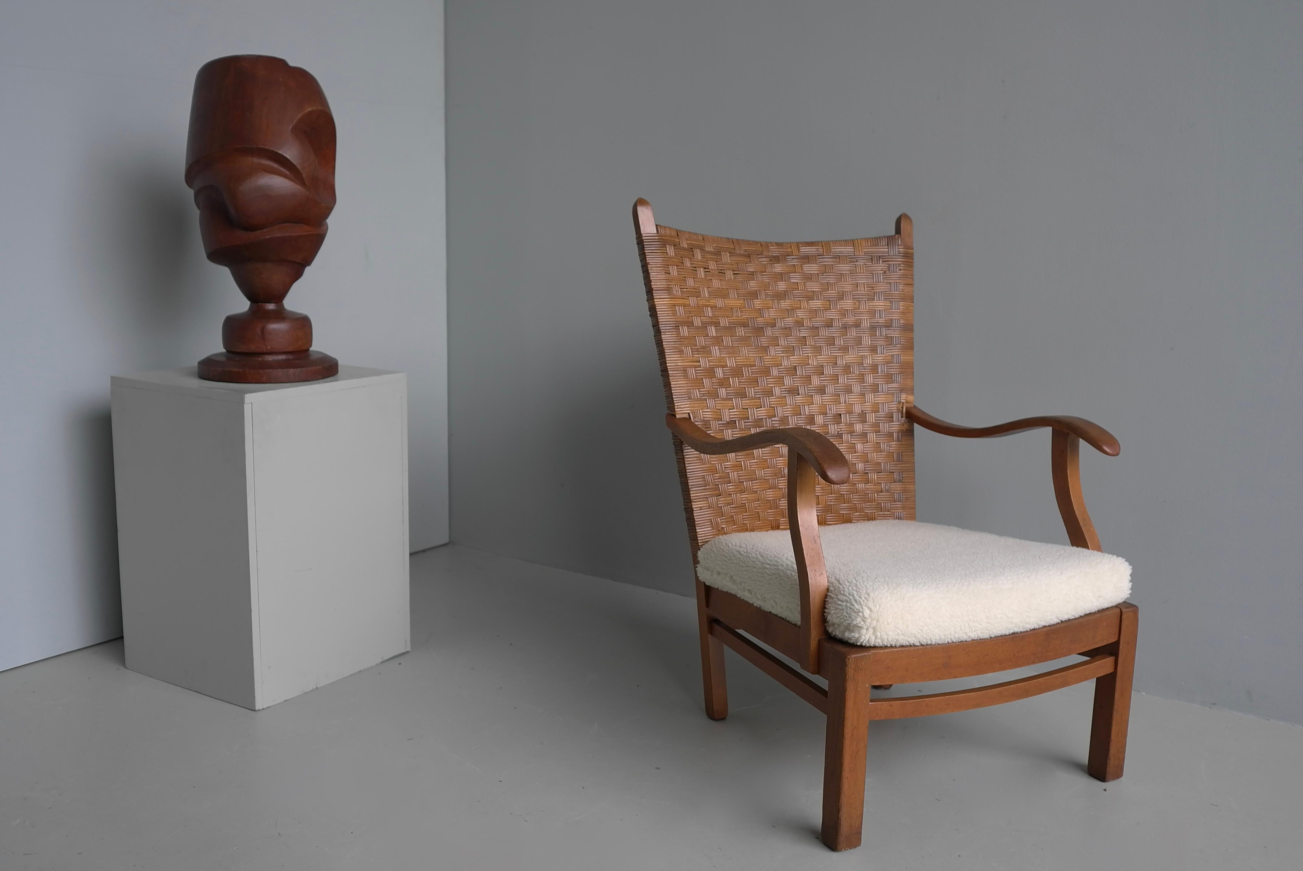 Hand-Carved Wooden Mid-Century Modern Sculpture by Dutch Artist Jef Depassé 1970 For Sale