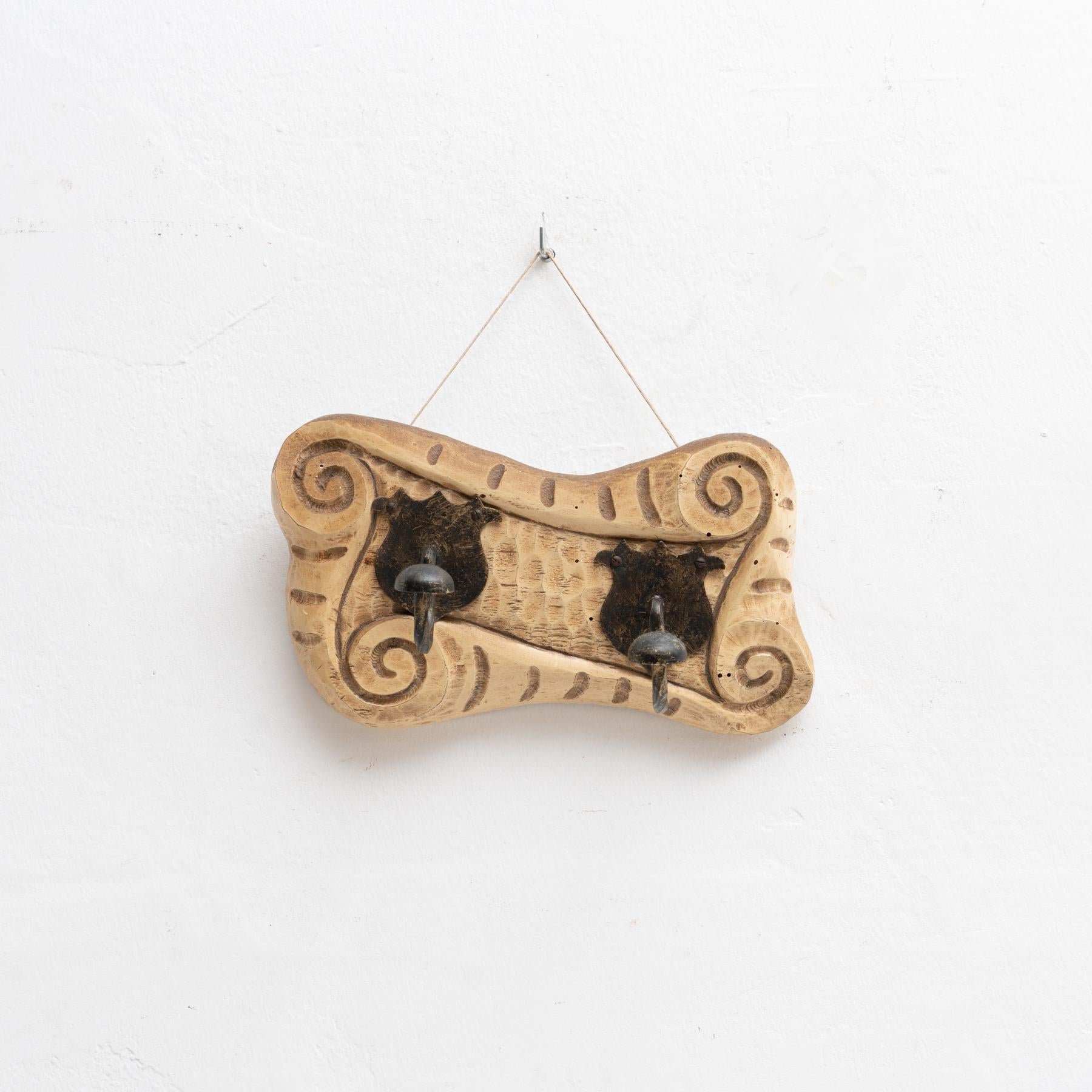 Wooden Mid-Century Modern Spanish Coat Hanger, circa 1950 In Good Condition In Barcelona, ES