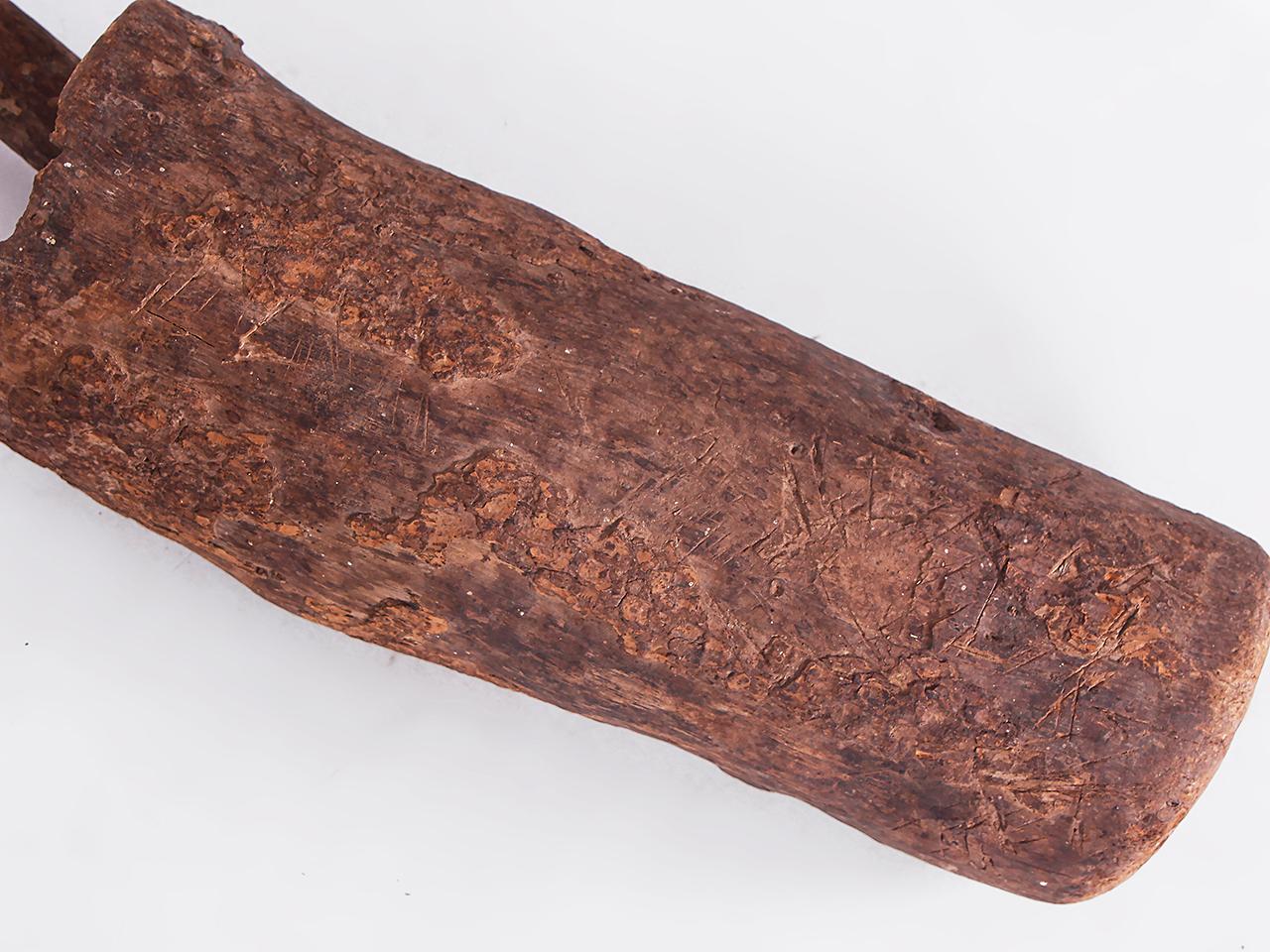 Holzmortar aus Südmarokko, 19. Jahrhundert im Angebot 3