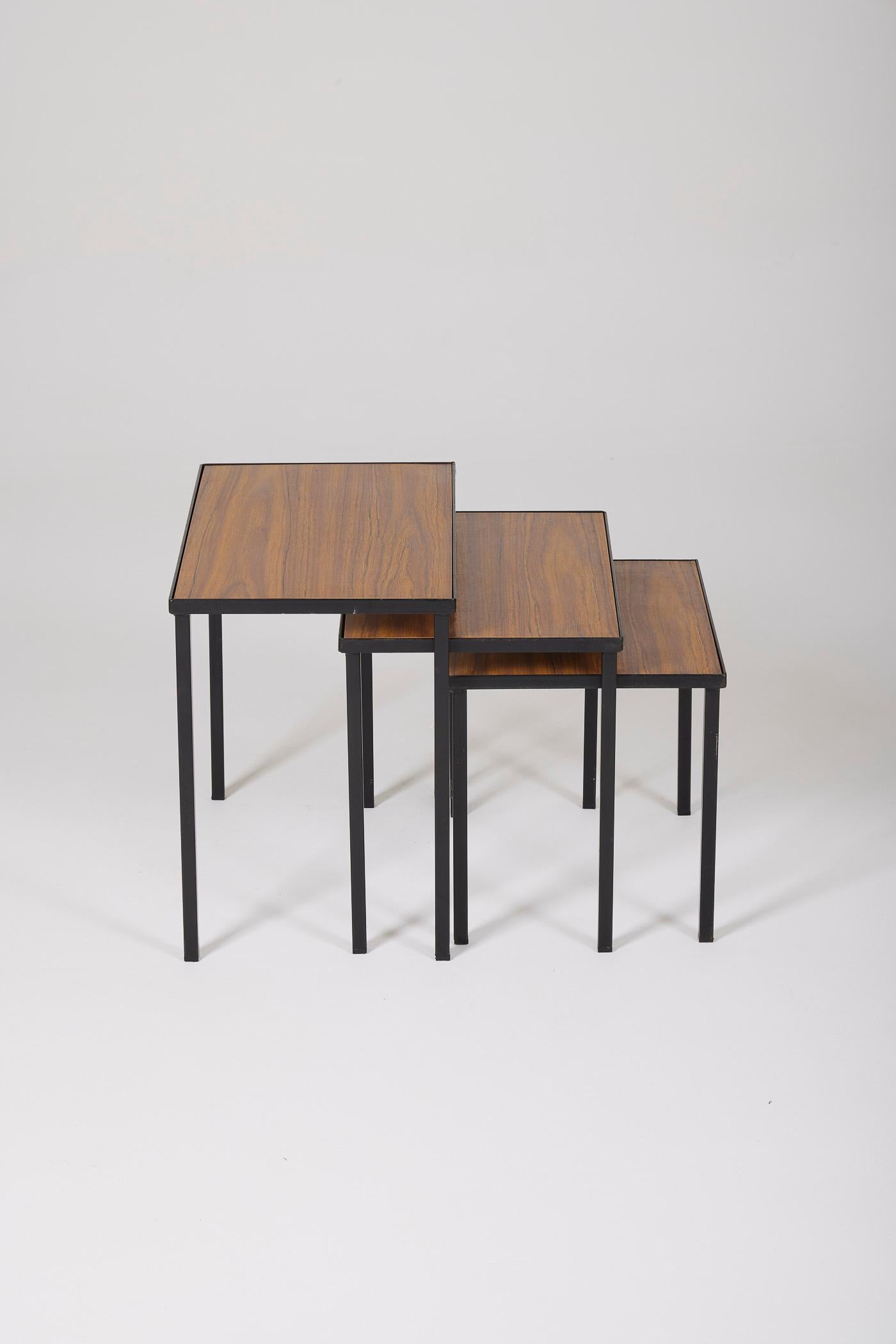  Wooden nesting tables set For Sale 5
