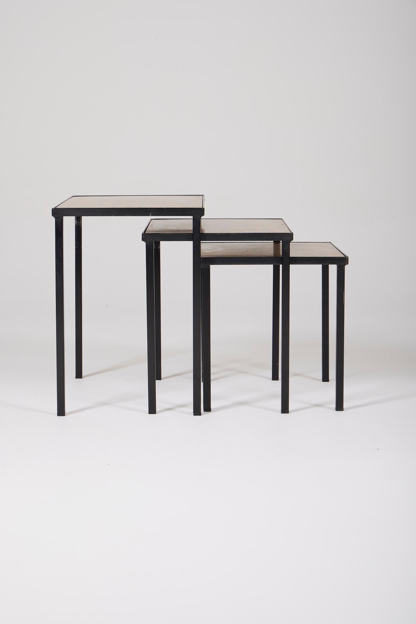  Wooden nesting tables set For Sale 6