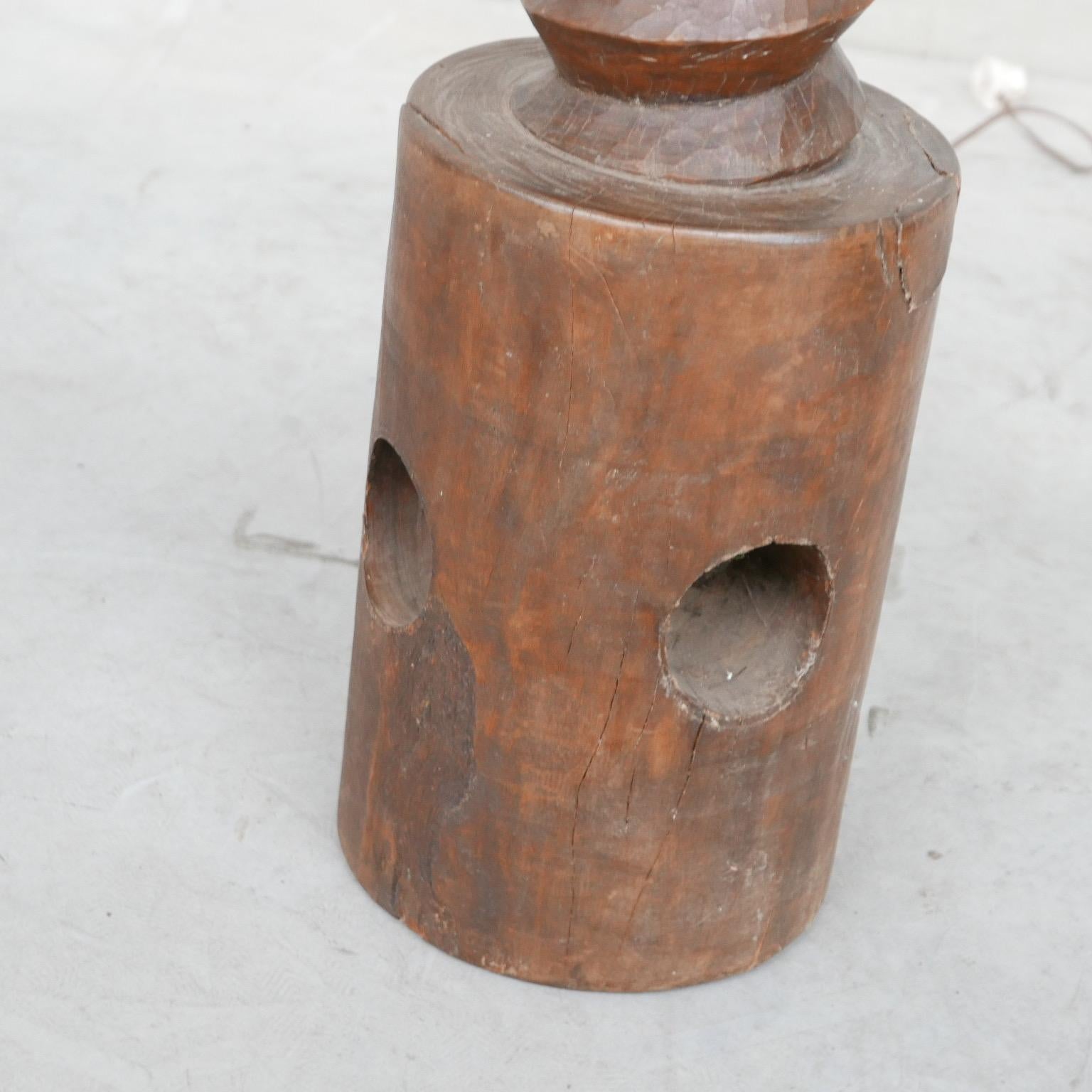 Rustikale Stehlampe aus Holz und Eiche aus der Mitte des Jahrhunderts im Angebot 3