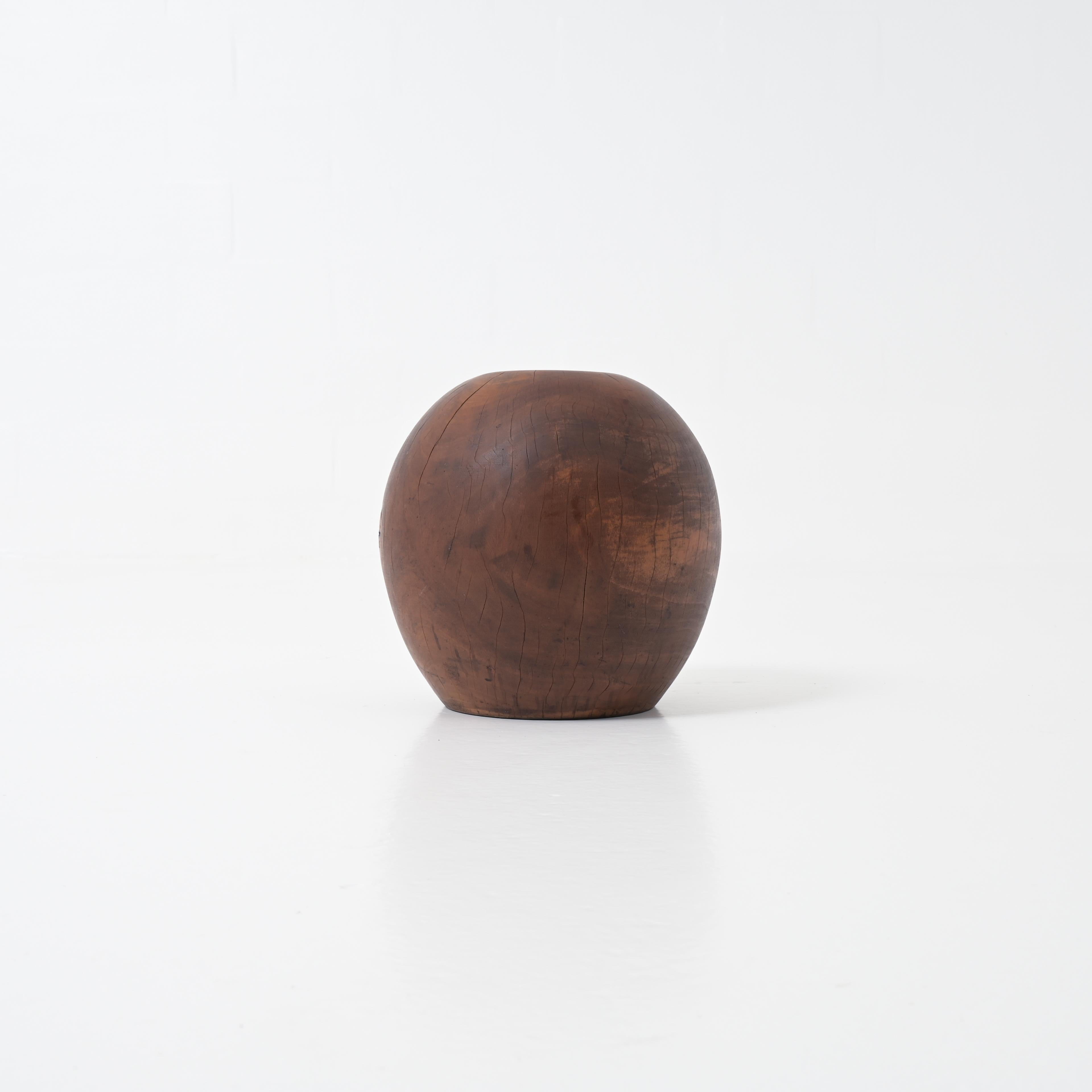 Wooden object / stool / table For Sale 1