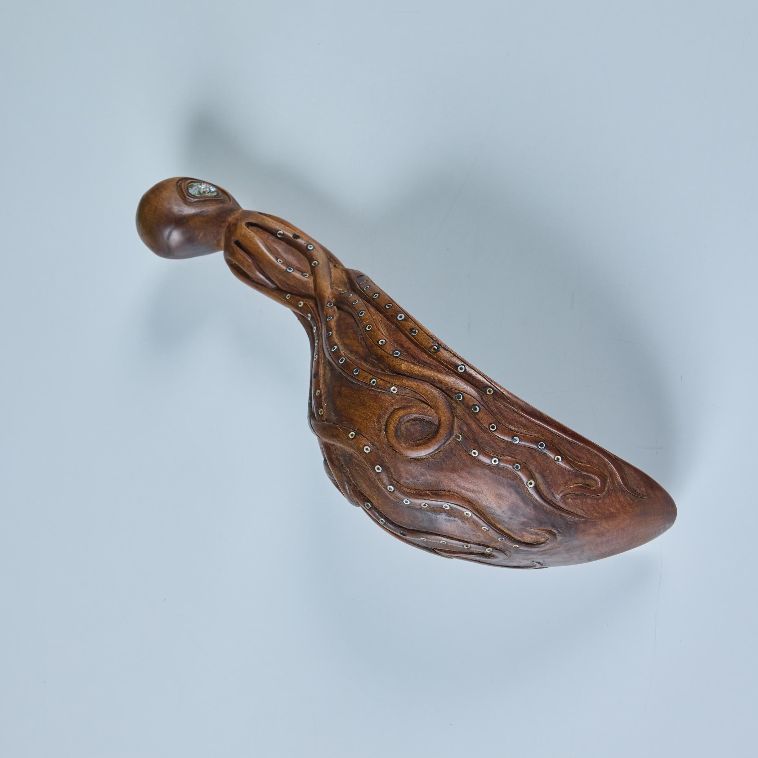 Cucharón Pulpo de Madera con Incrustación de Abalón en venta 8