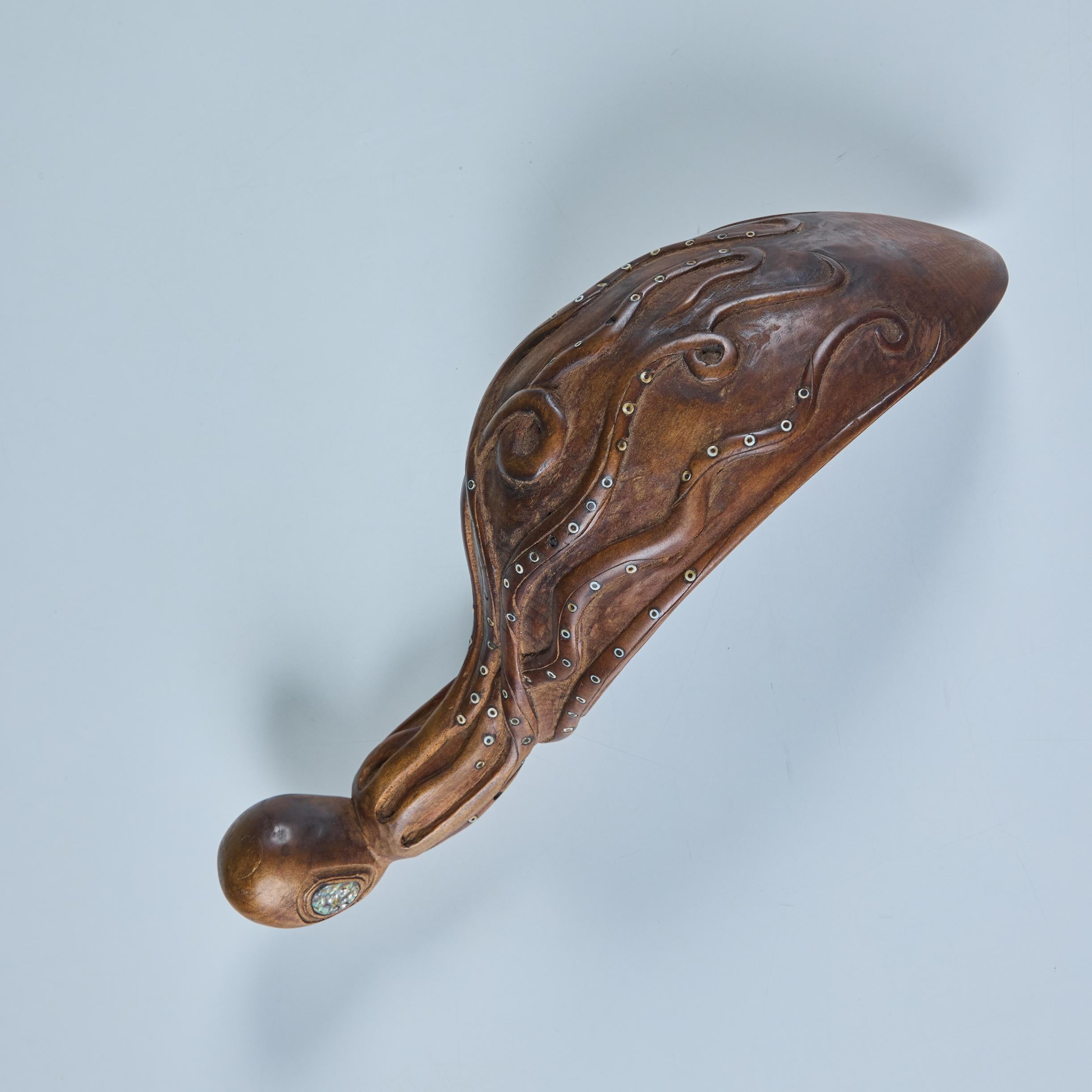 Cucharón Pulpo de Madera con Incrustación de Abalón en venta 9