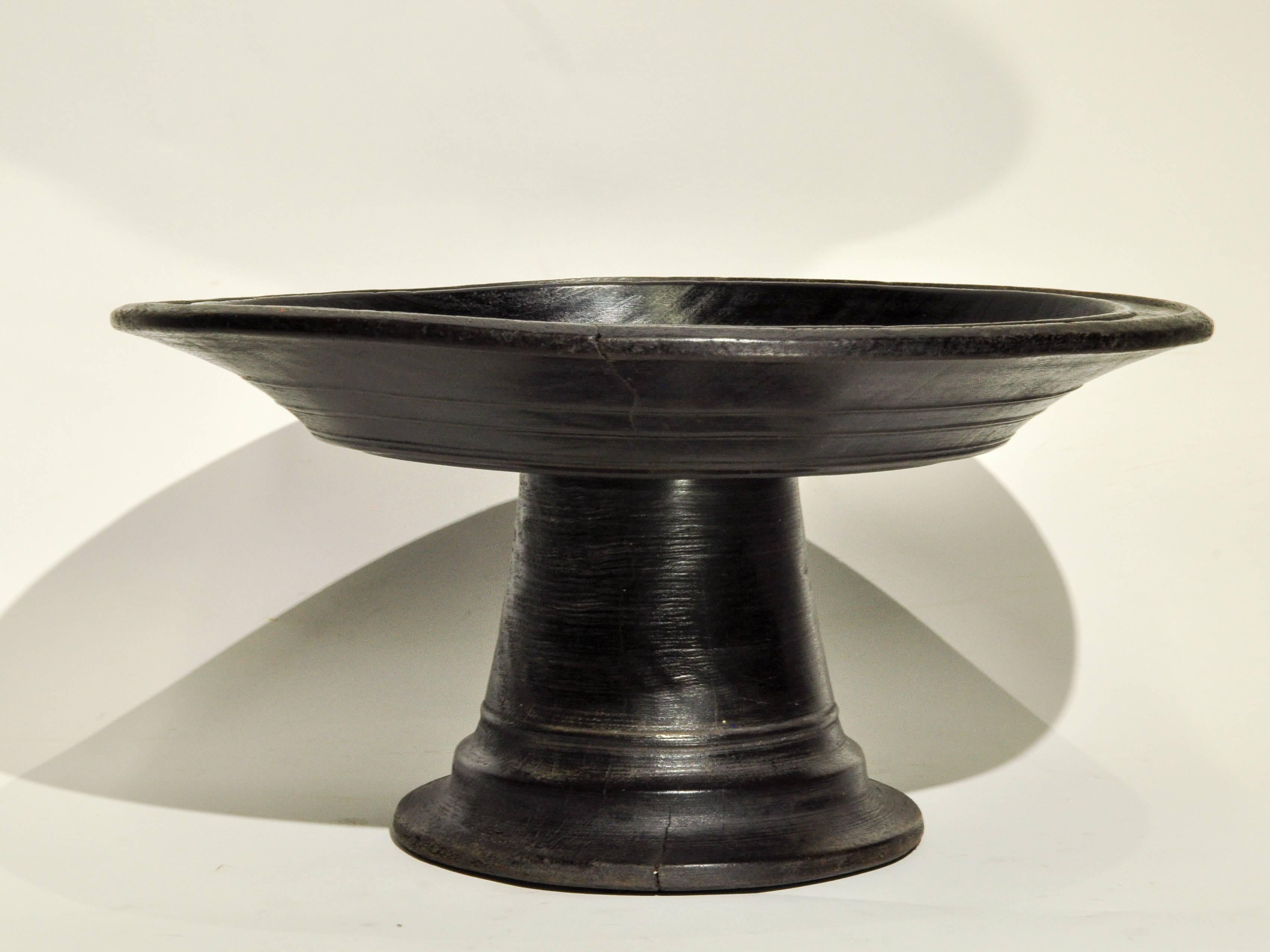 Wooden Offering Tray on Stand, Lombok, Indonesia, Mid-20th Century In Fair Condition In Point Richmond, CA