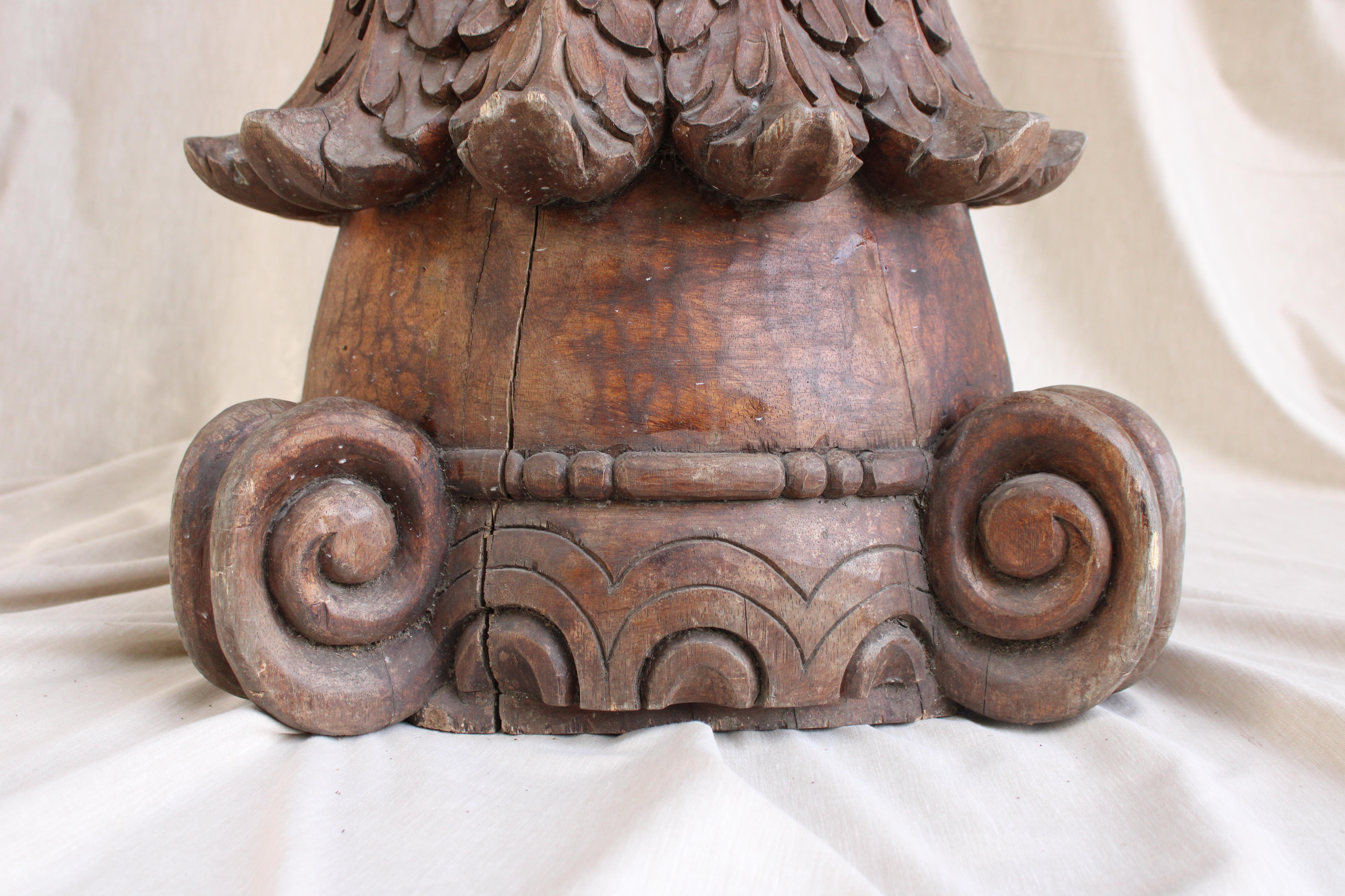 Wooden Pedestal. 19th Century Spain In Good Condition For Sale In Lisboa, PT