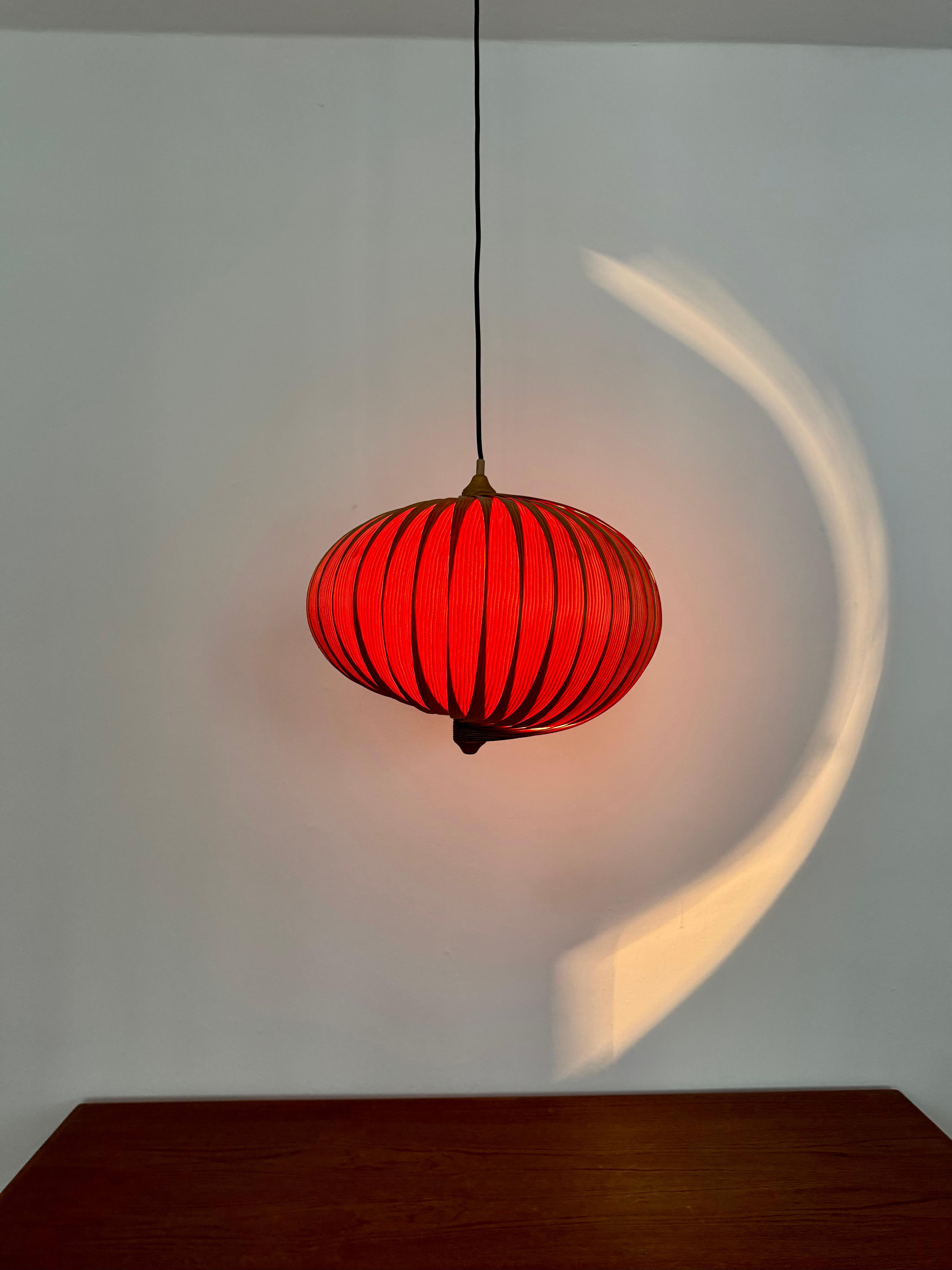 Lampada a sospensione in legno in vendita 5