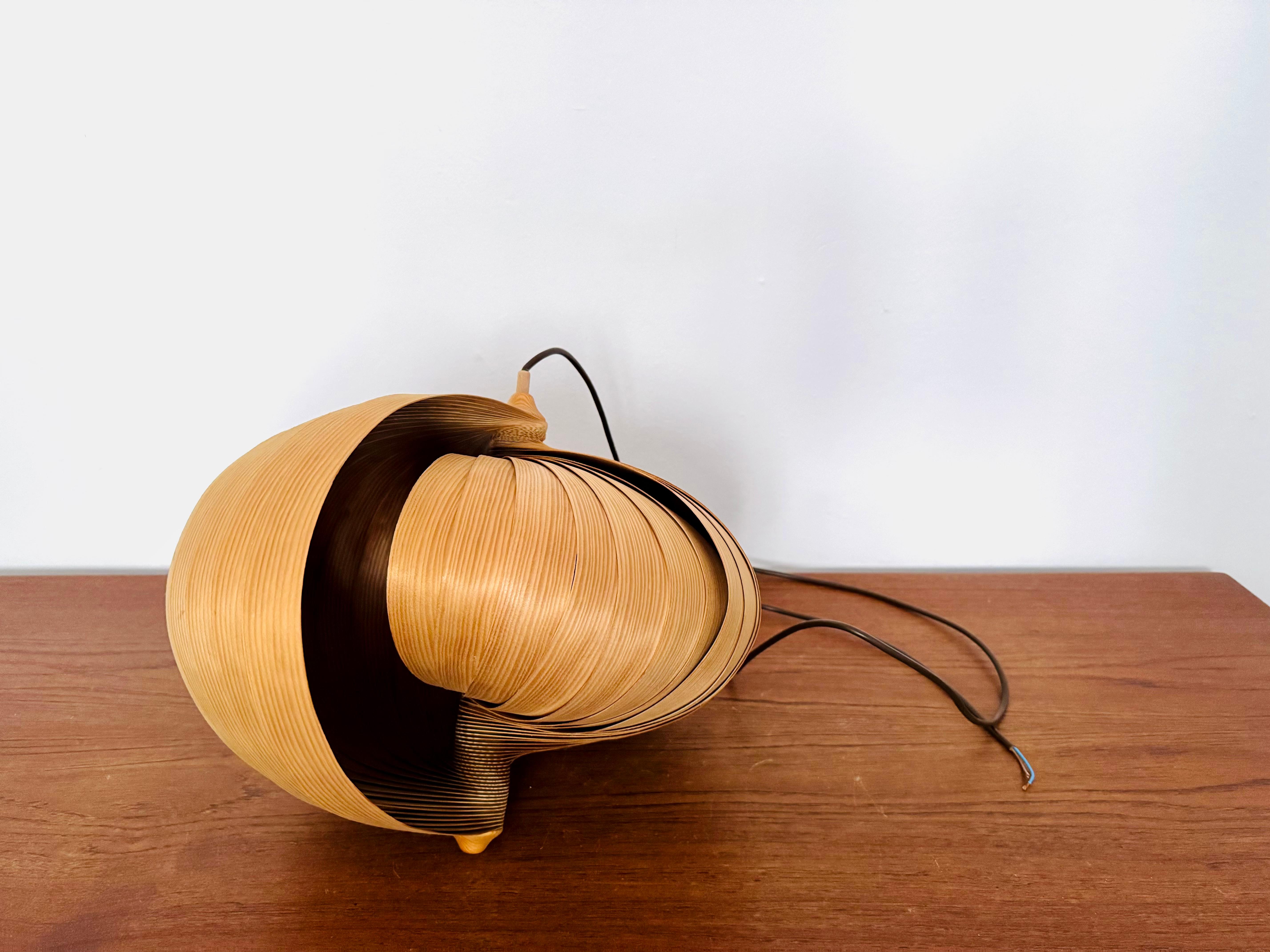 Lampada a sospensione in legno in vendita 7