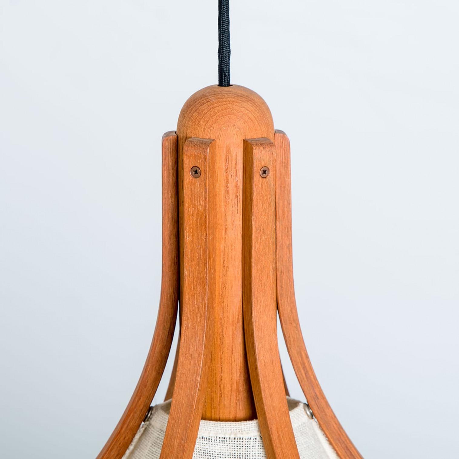 Lámpara colgante de madera con pantalla textil by Domus Alemania, 1970s en venta 2