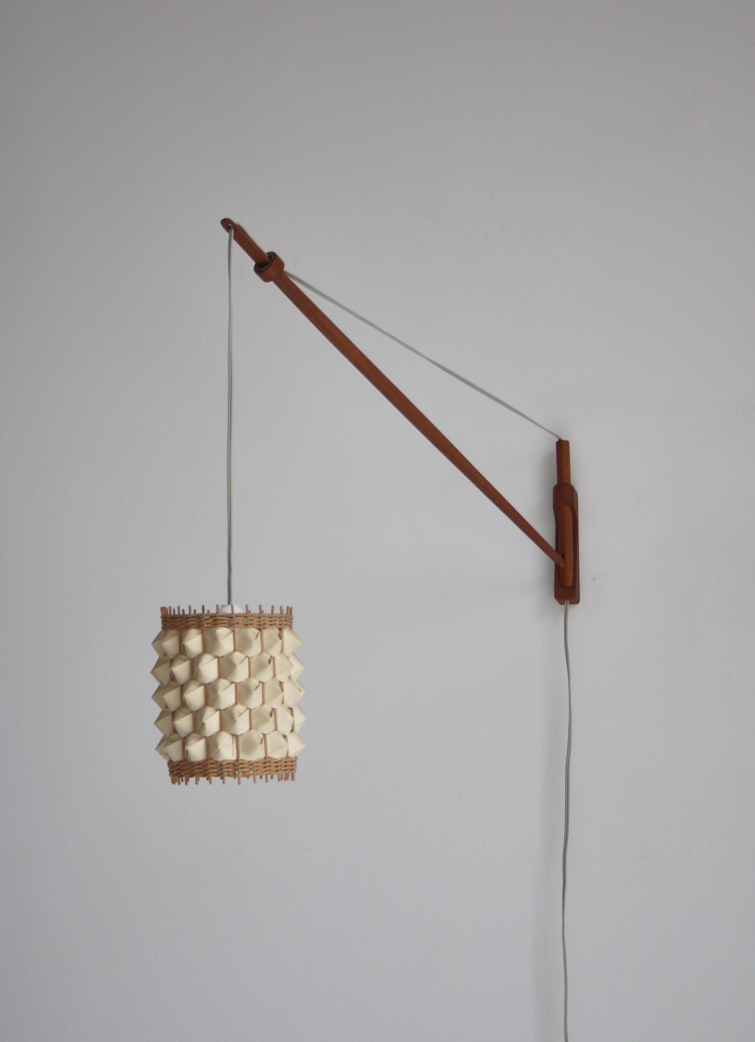 Mid-20th Century Wooden Pendant Wall Lamp by Louis Poulsen, 1960s Scandinavian Modern