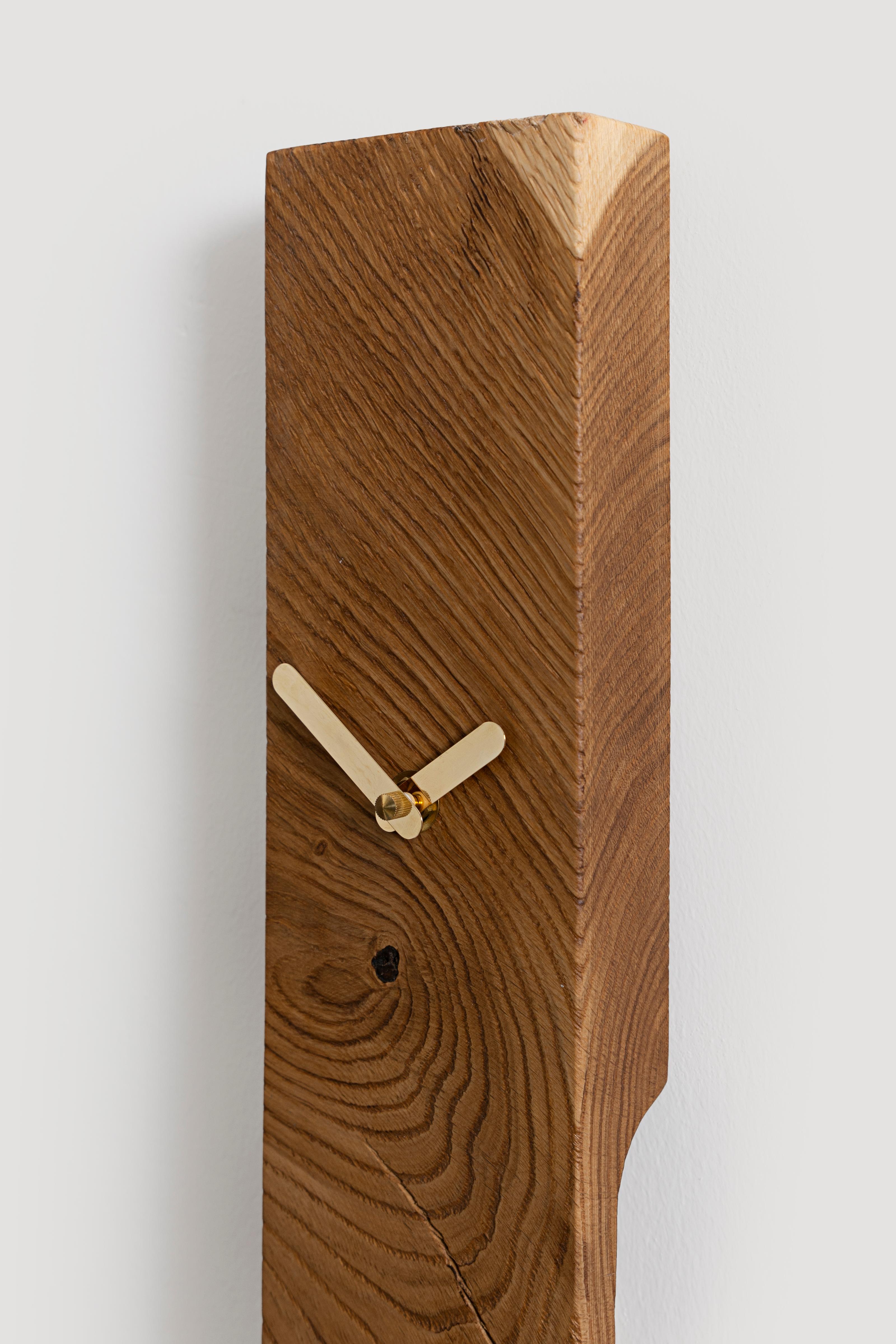 wood pendulum clock