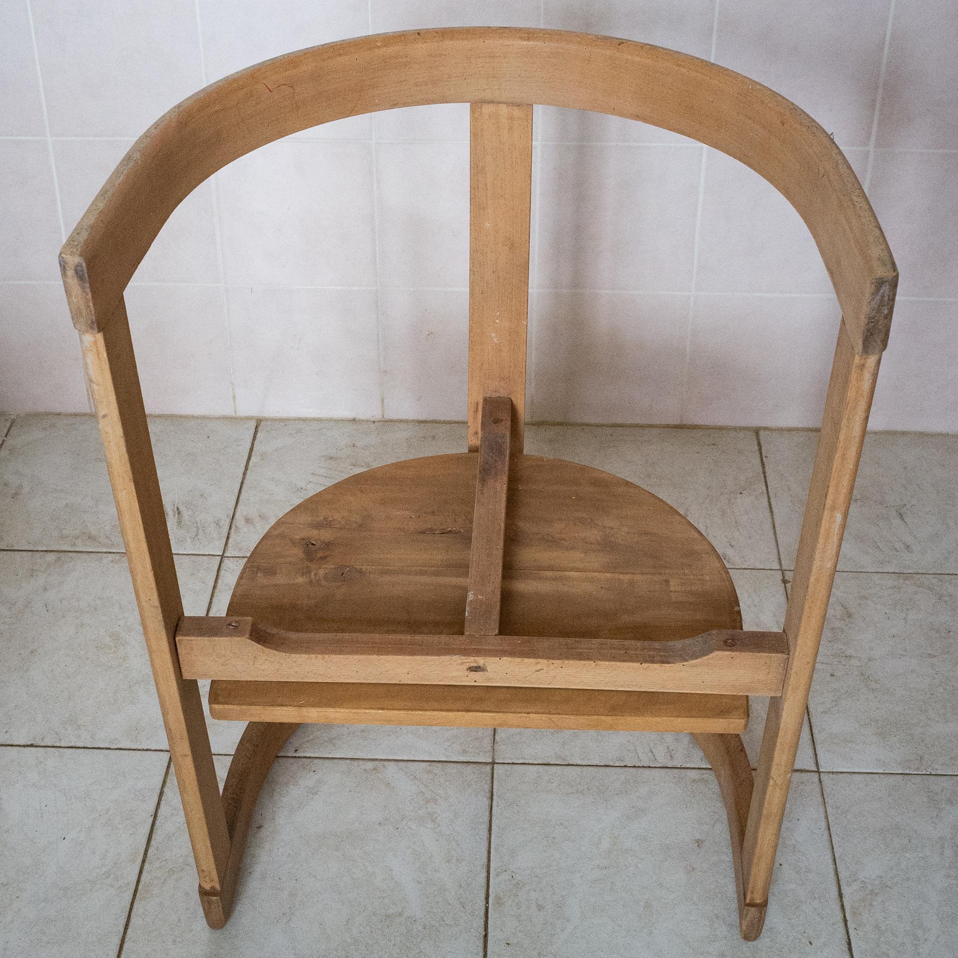 Wooden Prototype of a Chair In Good Condition For Sale In Alessandria, Piemonte