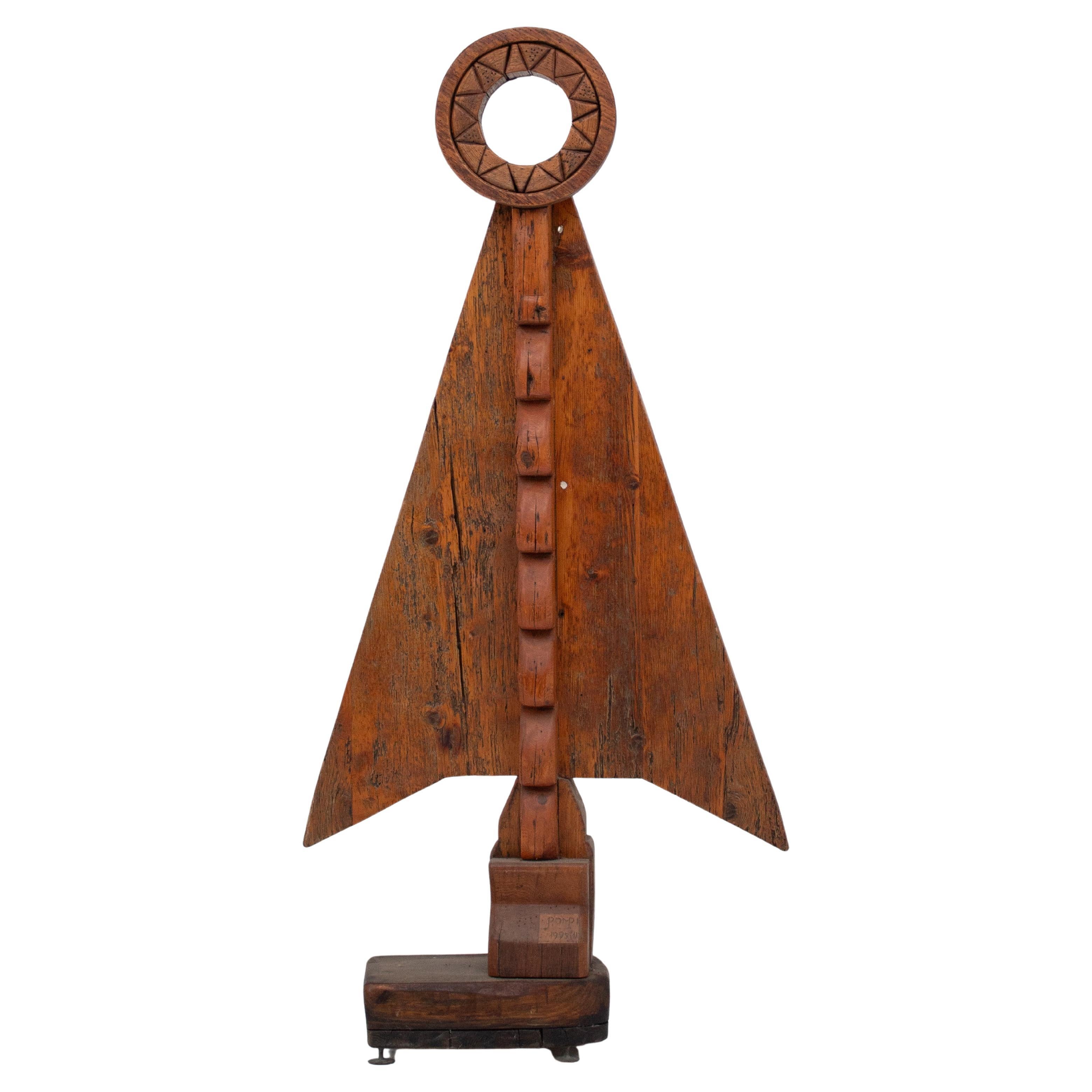 Scultura piramidale in legno di Luciano Bertolotto, Italia 1995