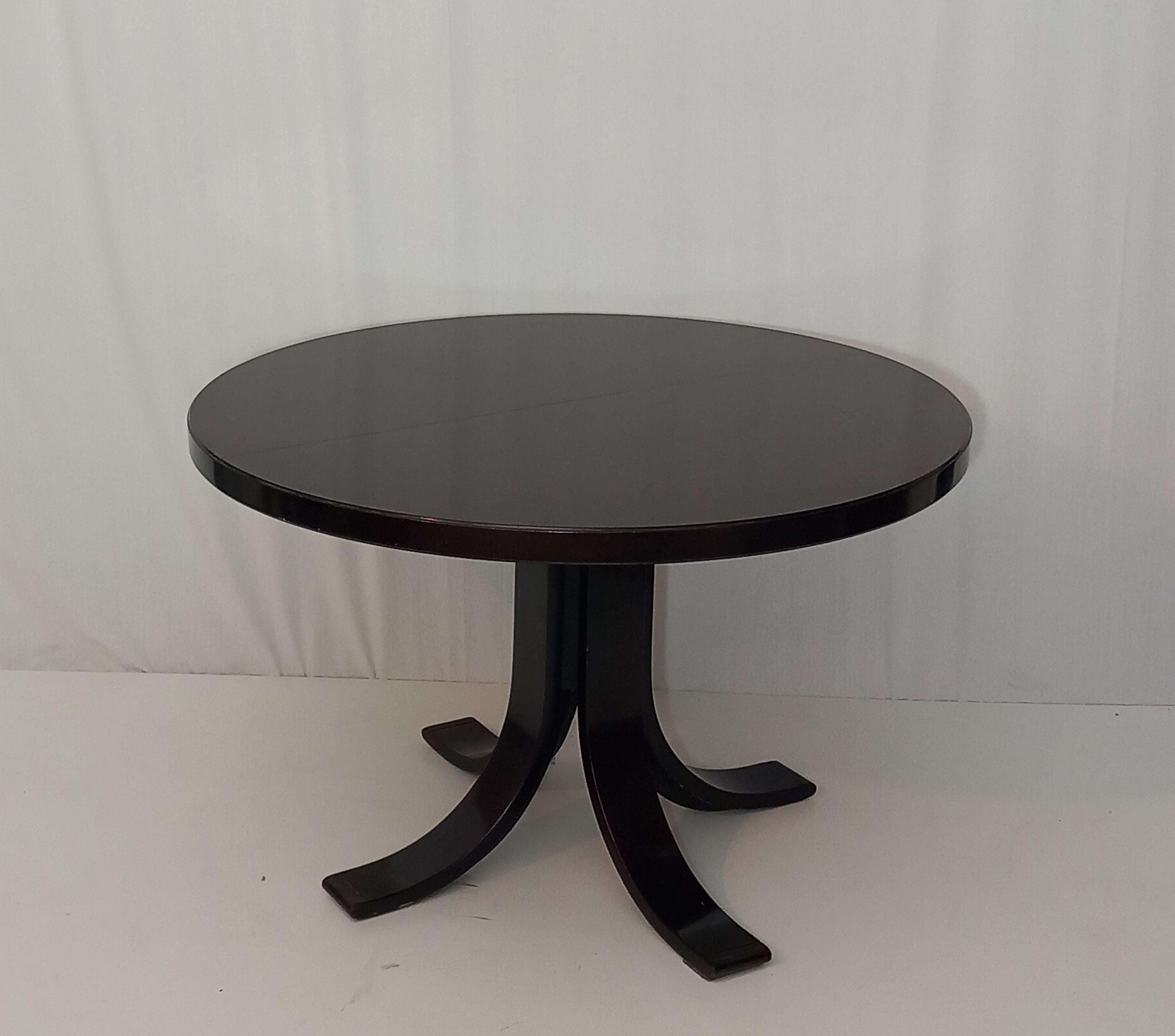 Mid-20th Century Wooden Round Extendible Table, 60s in vendita