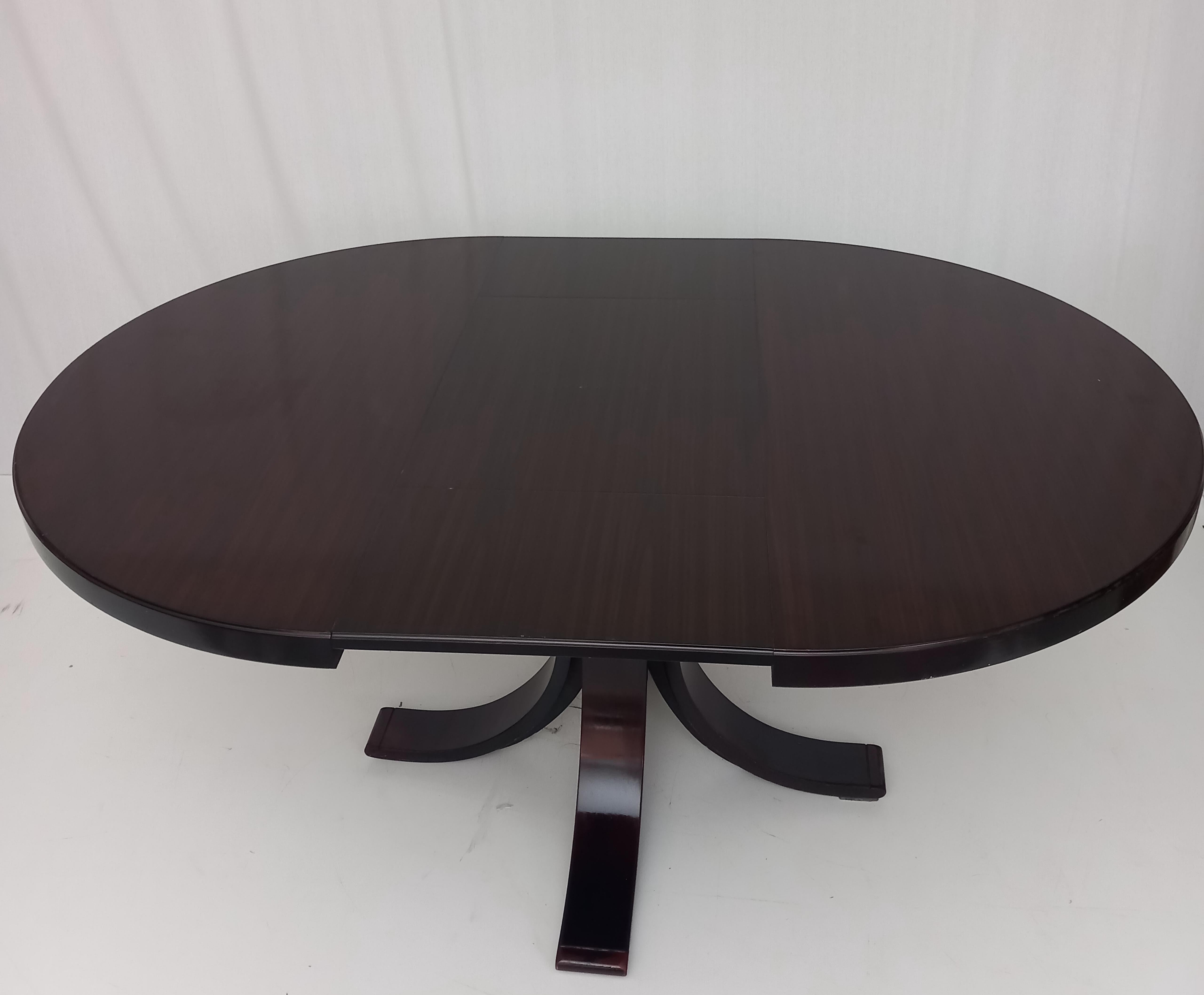 Wooden Round Extendible Table, 60s in vendita 2