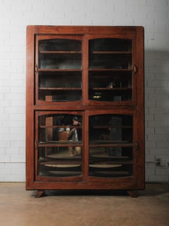 Wooden Rounded-Glass Display Cabinet with Mirrored Back