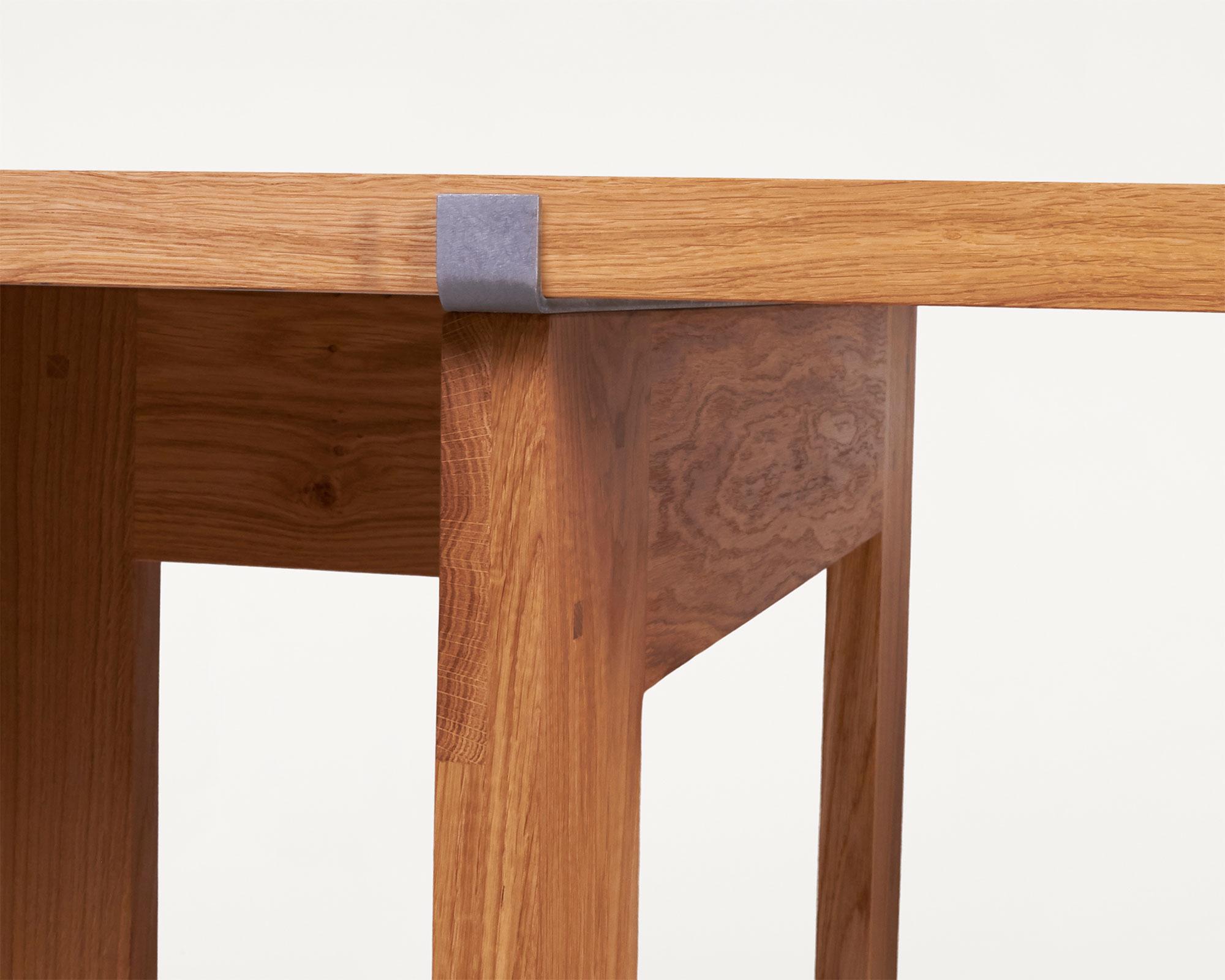 XXIe siècle et contemporain Table rectangulaire FRAMA en bois de conception scandinave, Planches de table de ferme L220 en vente