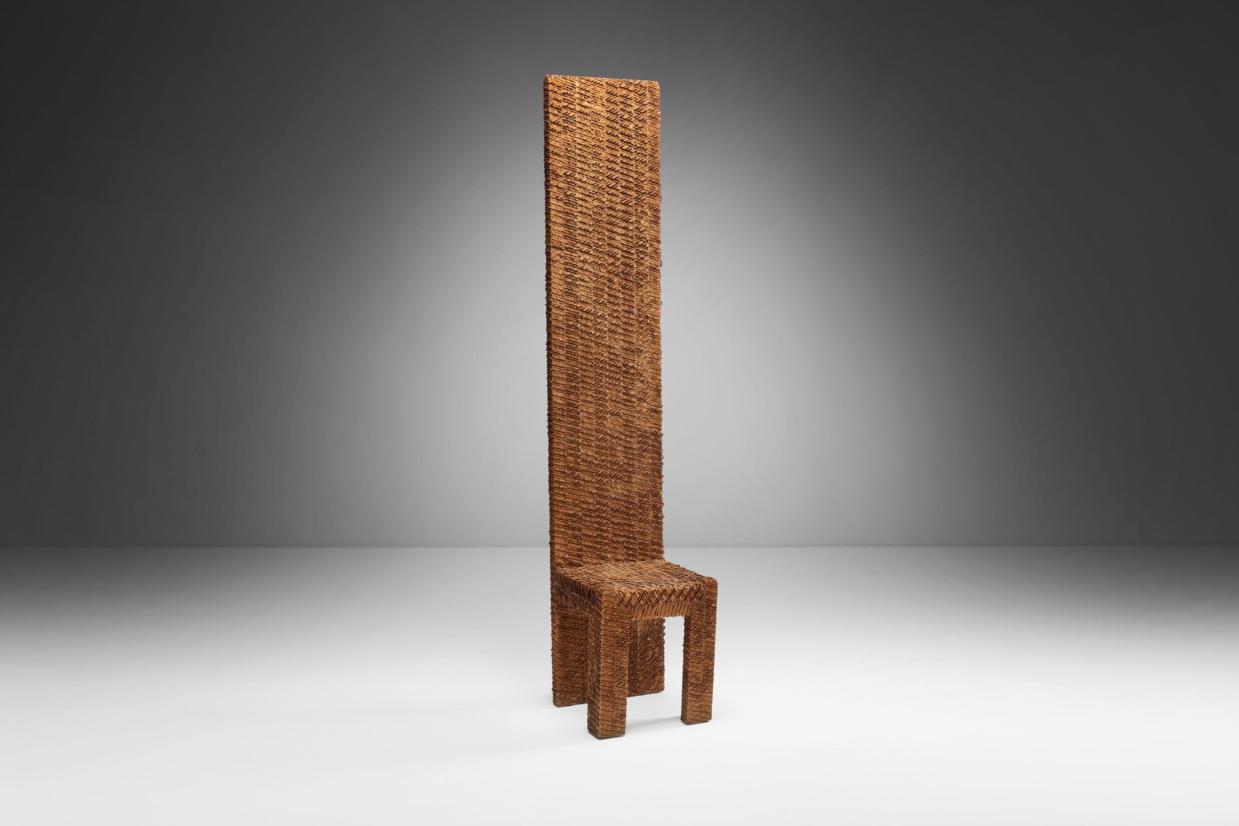 In Urano Palma’s designs it is often hard to separate sculpture from furniture. The artistic avant-garde movements have evidently left a mark on the Italian designer’s present high-back chair. The present work, while looking like a chair, falls in