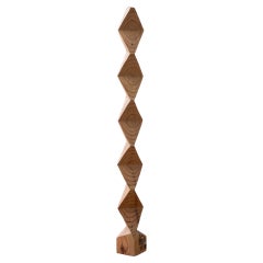 Sculpture en bois à la manière de Constantin Brancusi par un artiste inconnu