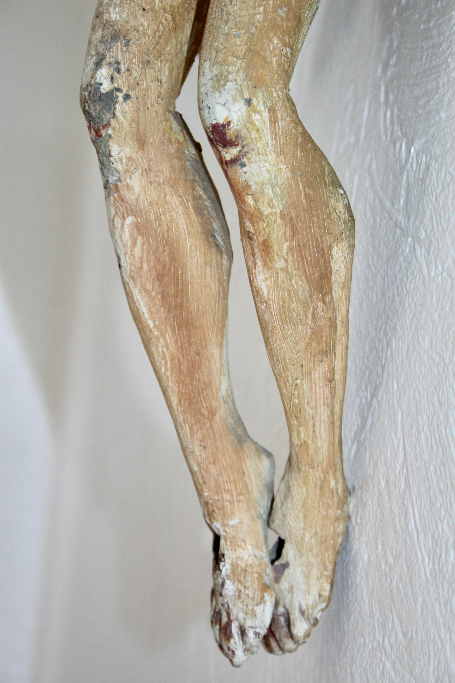 17ème siècle Sculpture en bois du corps du Christ en vente