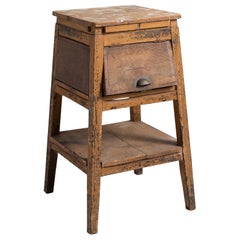 Wooden Sculpture Stand