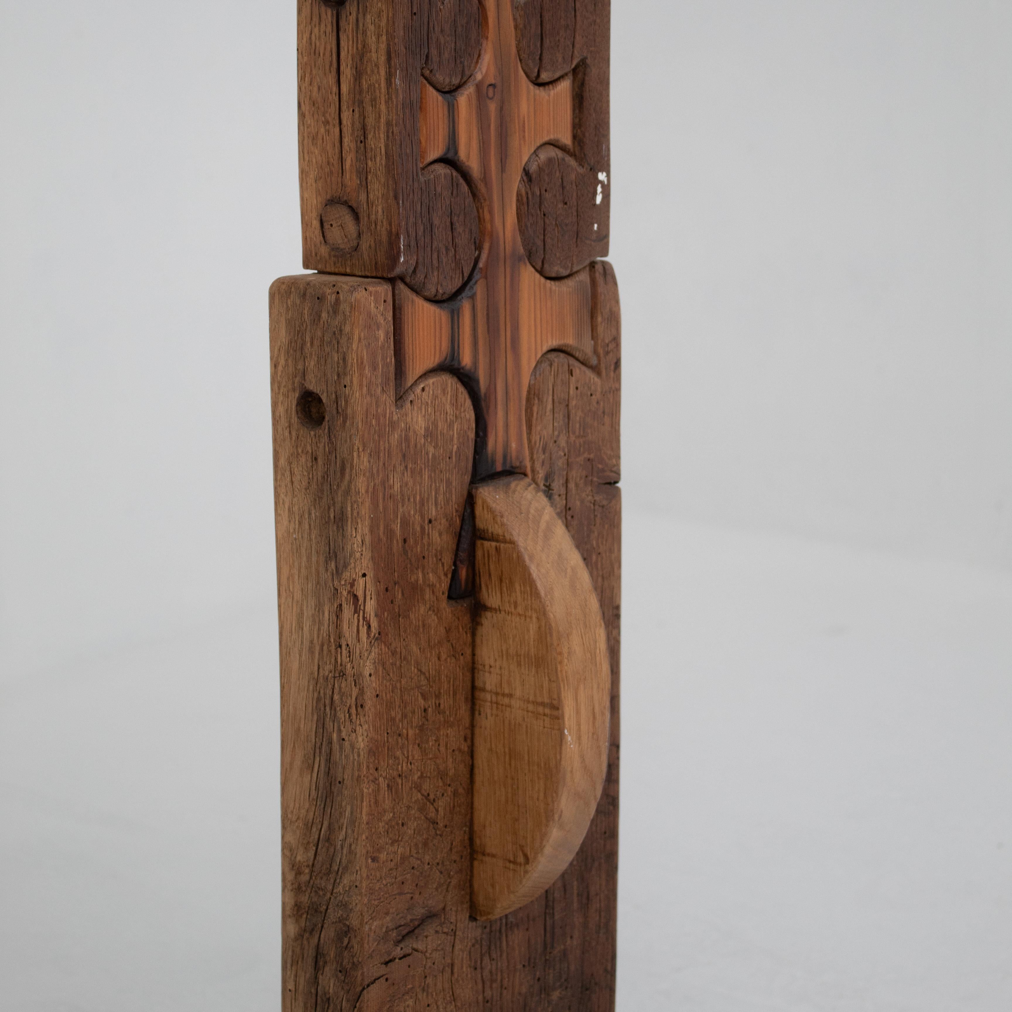 Totem scultura in legno di Luciano Bertolotto in vendita 6