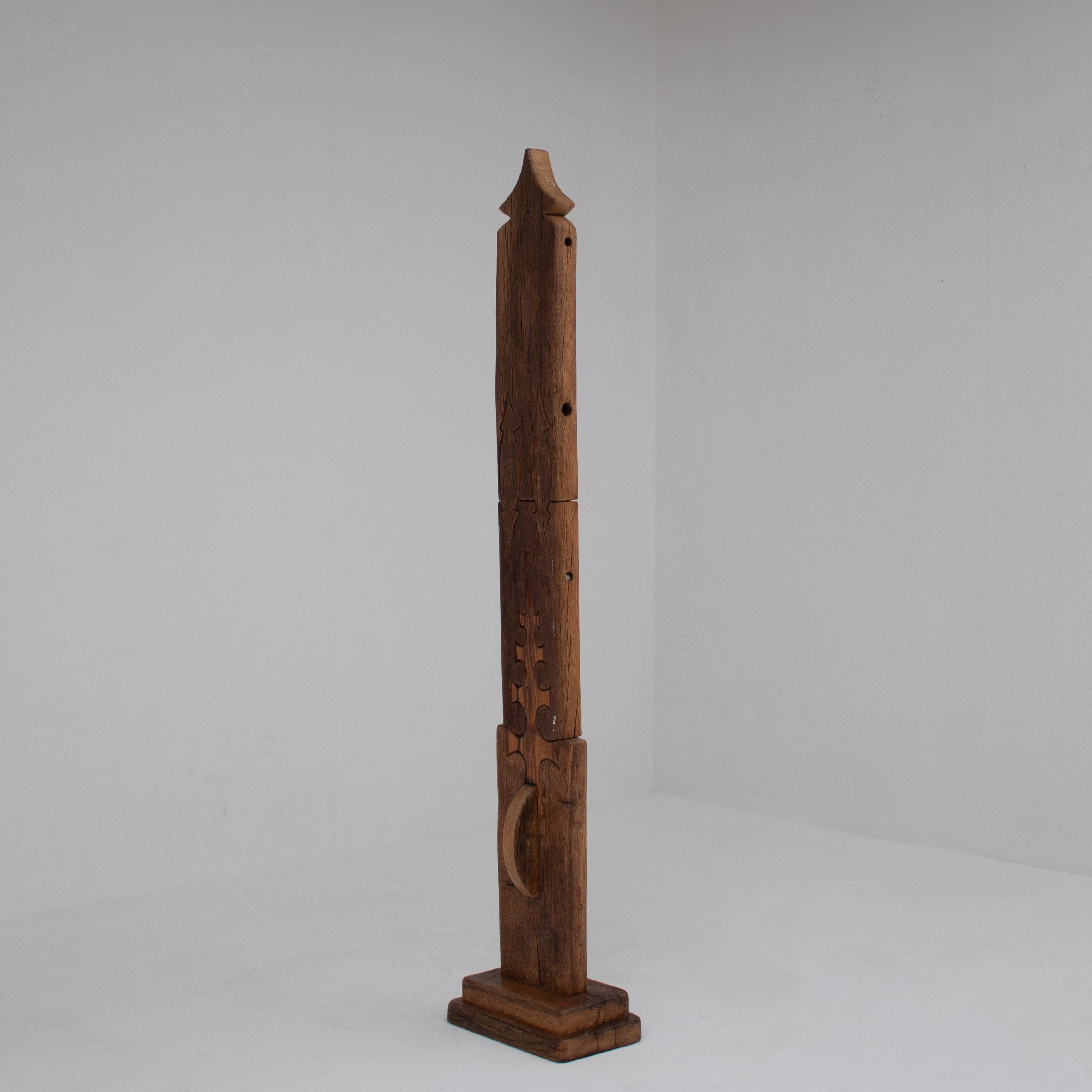 Legno Totem scultura in legno di Luciano Bertolotto in vendita