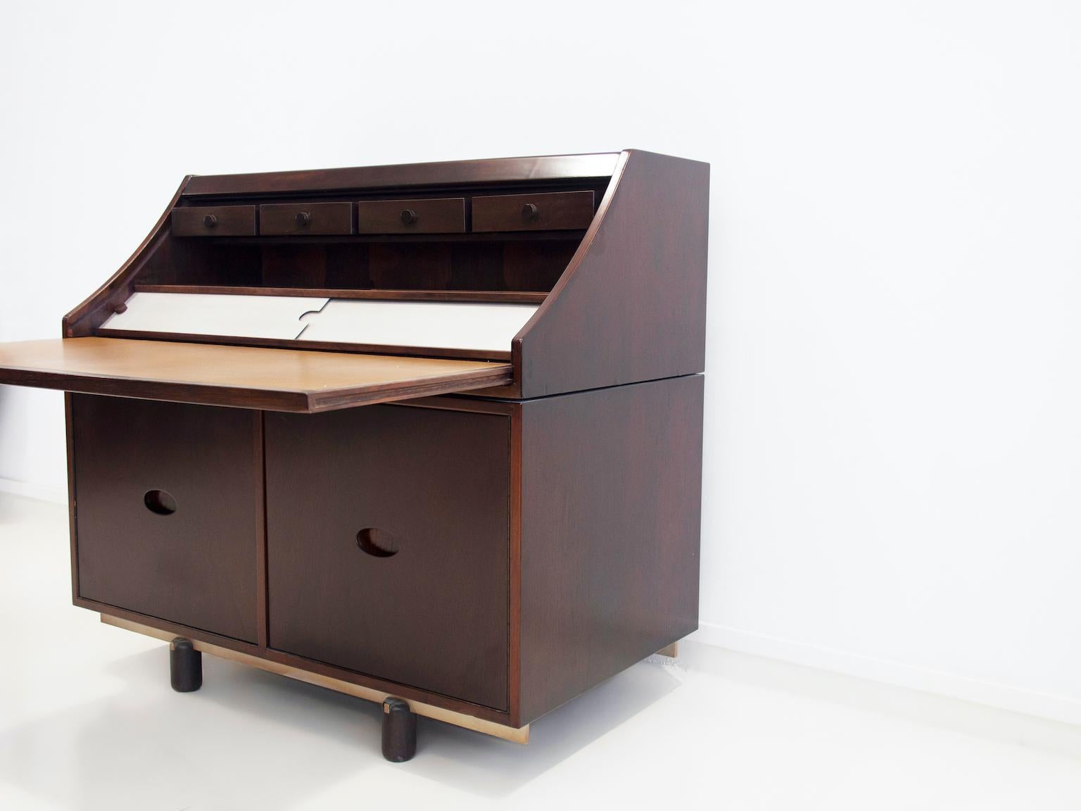 Wooden Secretary Desk by Gianfranco Frattini for Bernini For Sale 9