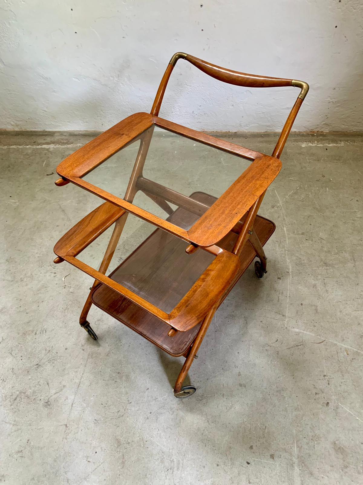 Mid-Century moderno Wooden service trolley model 65 design by Ico Parisi, 1950s, Italy in vendita