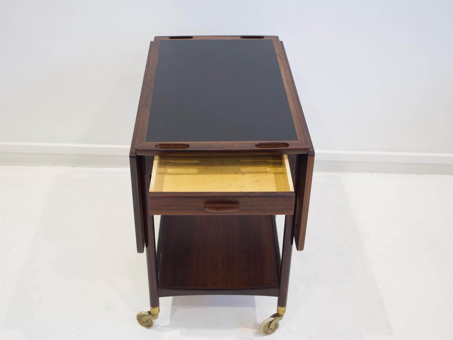 Wooden Serving Cart with Black Formica Top In Good Condition For Sale In Madrid, ES