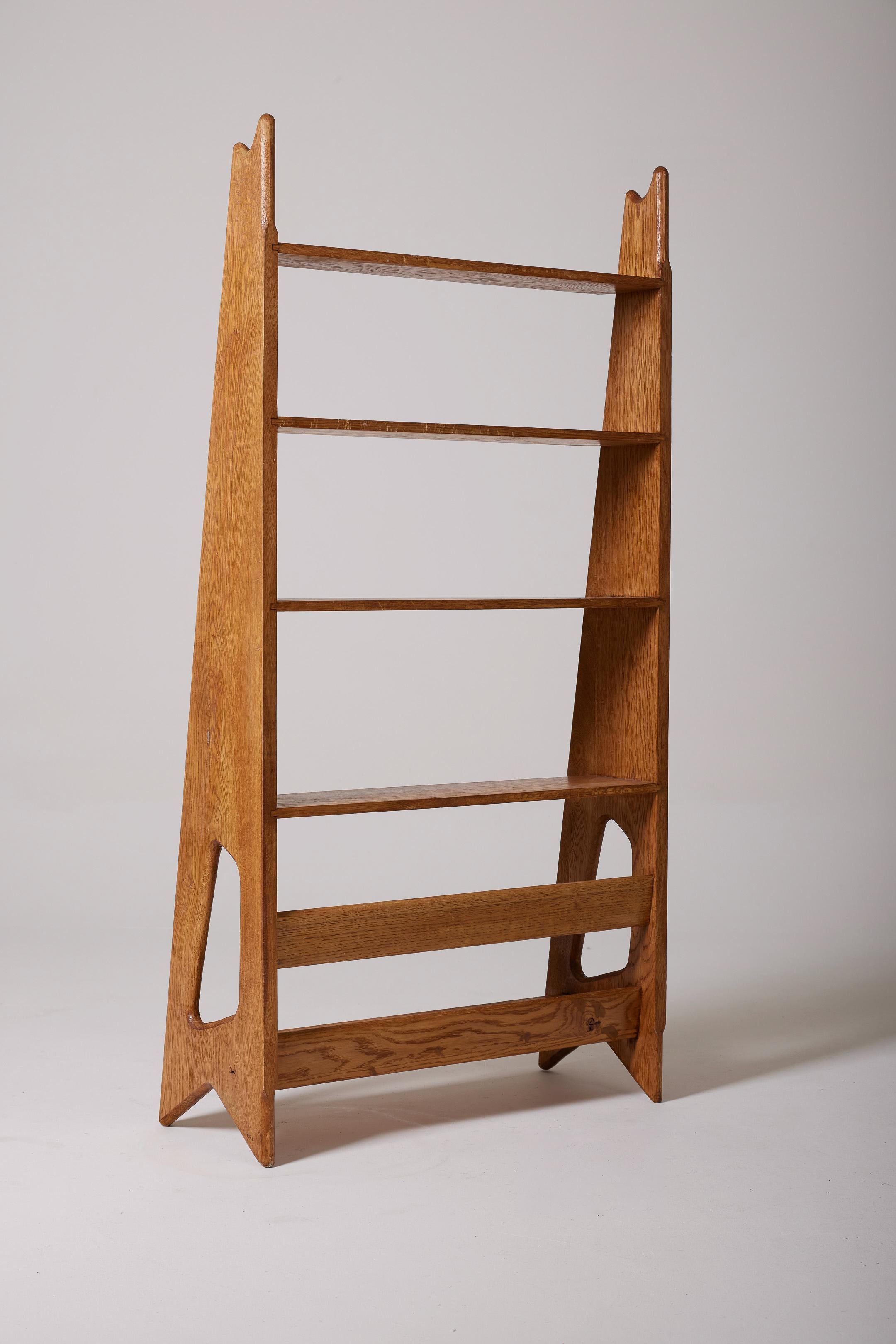 Chêne Etagère en bois de Pierre Cruège