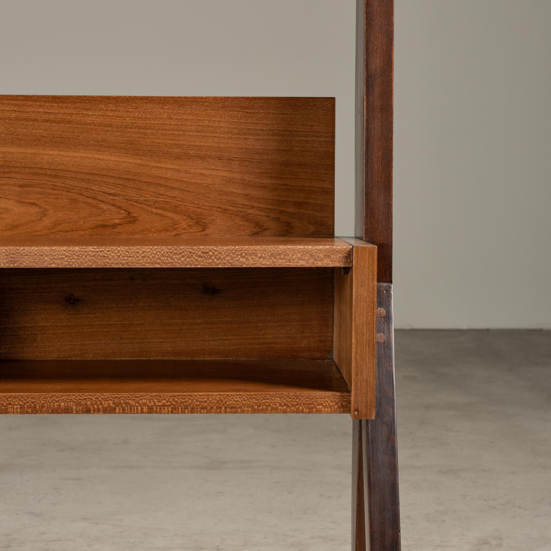 Wooden Shelve, by Zanine Caldas, Brazilian 20th Mid-Century Design  For Sale 1