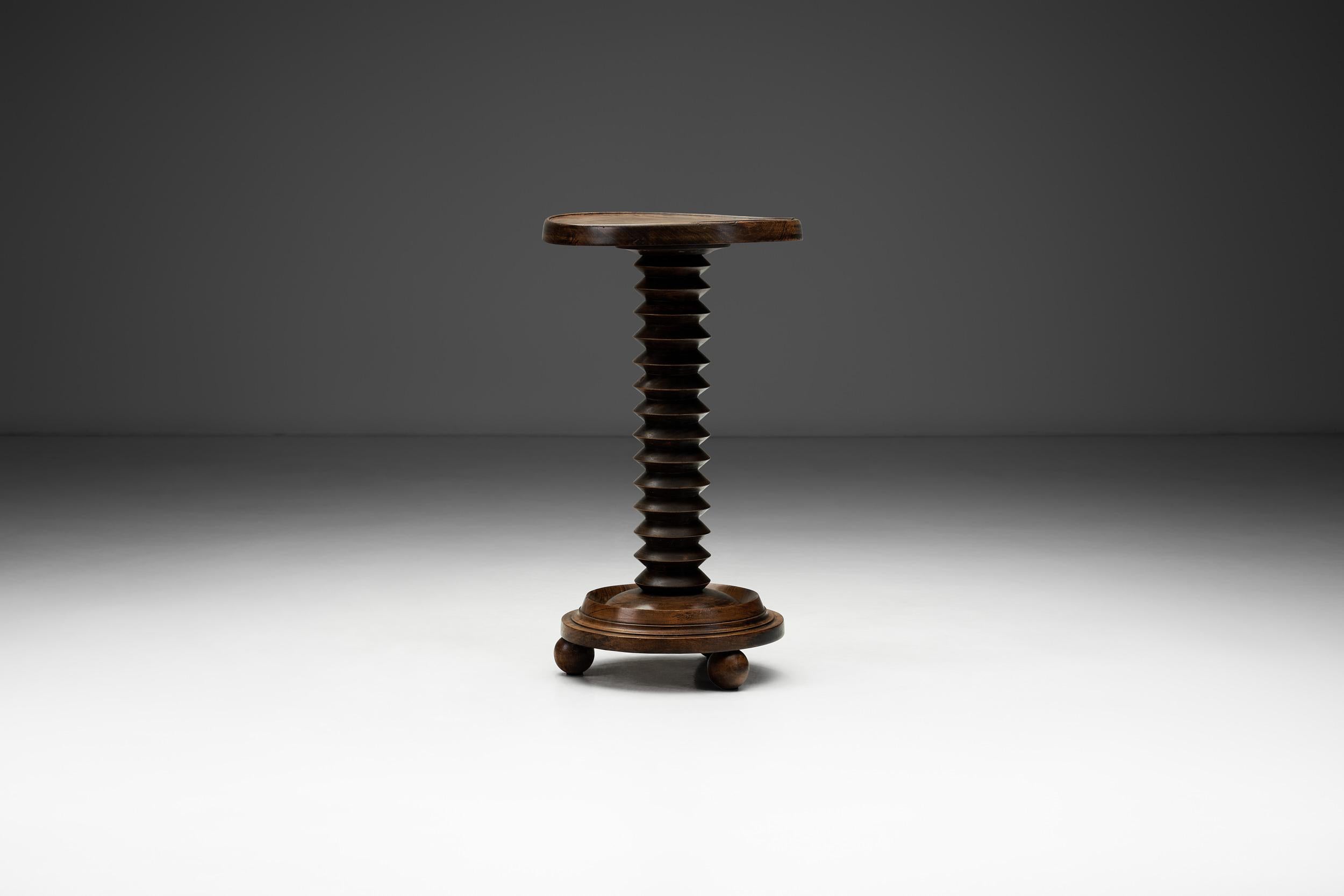 Wooden Side Table attributed after Charles Dudouyt, France ca 1940s Bon état - En vente à Utrecht, NL