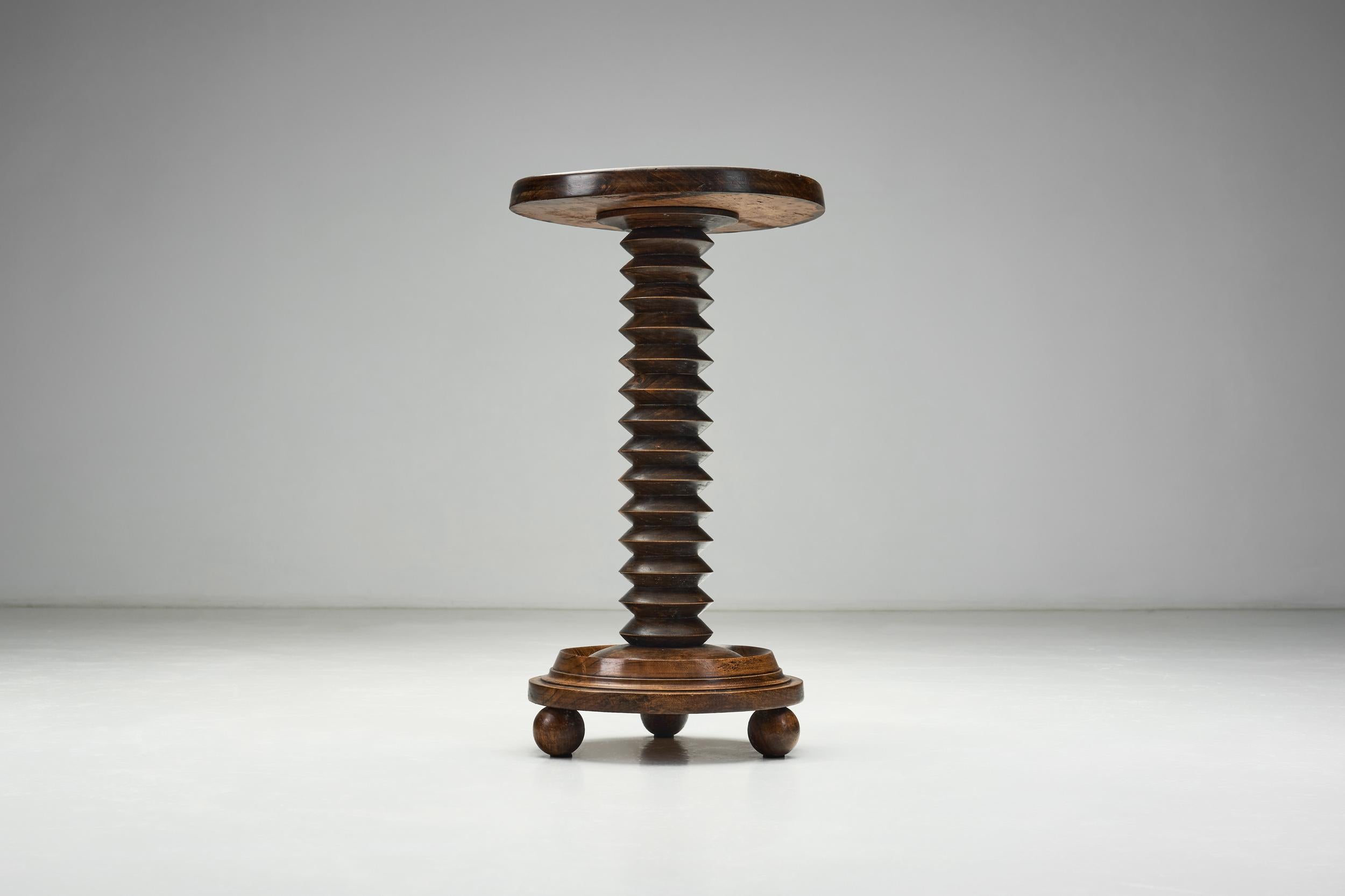 Milieu du XXe siècle Wooden Side Table attributed after Charles Dudouyt, France ca 1940s en vente