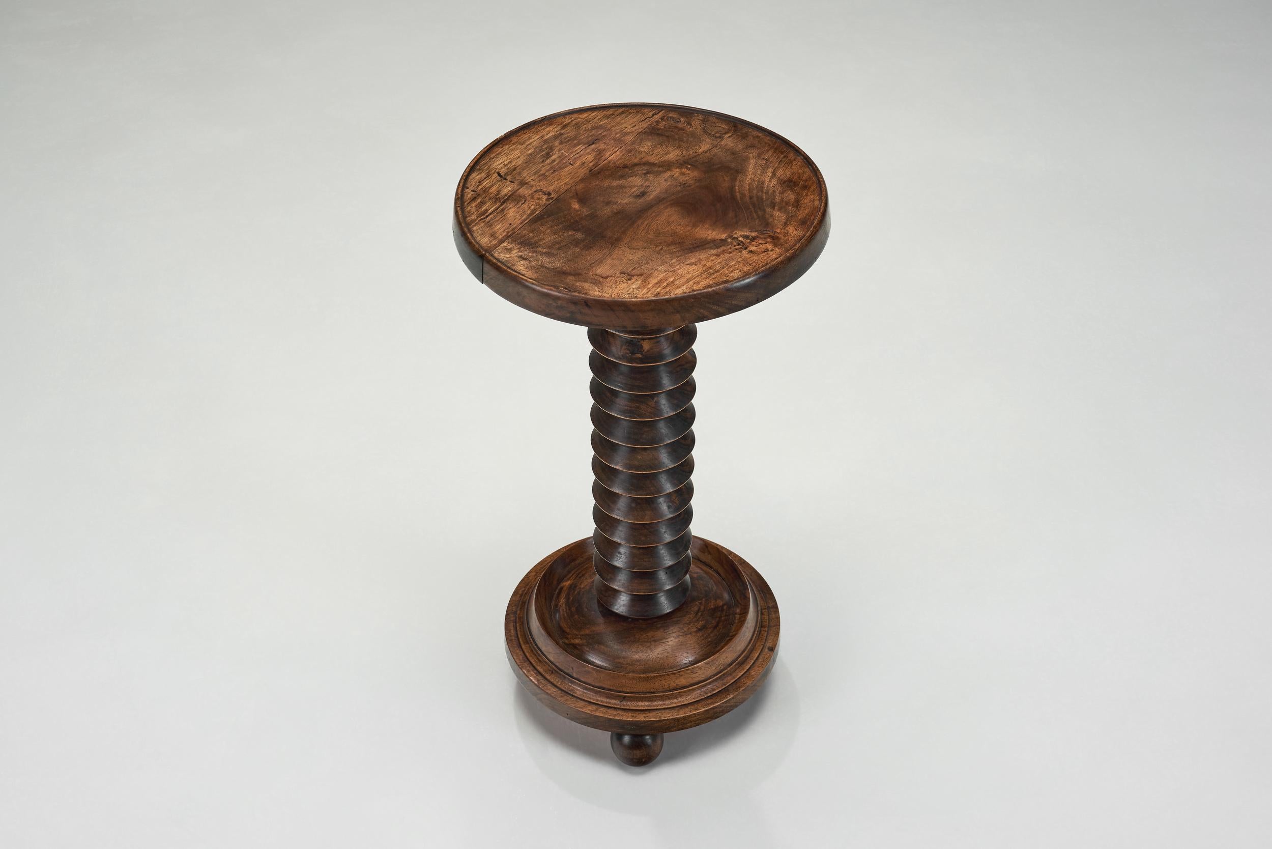 Bois Wooden Side Table attributed after Charles Dudouyt, France ca 1940s en vente
