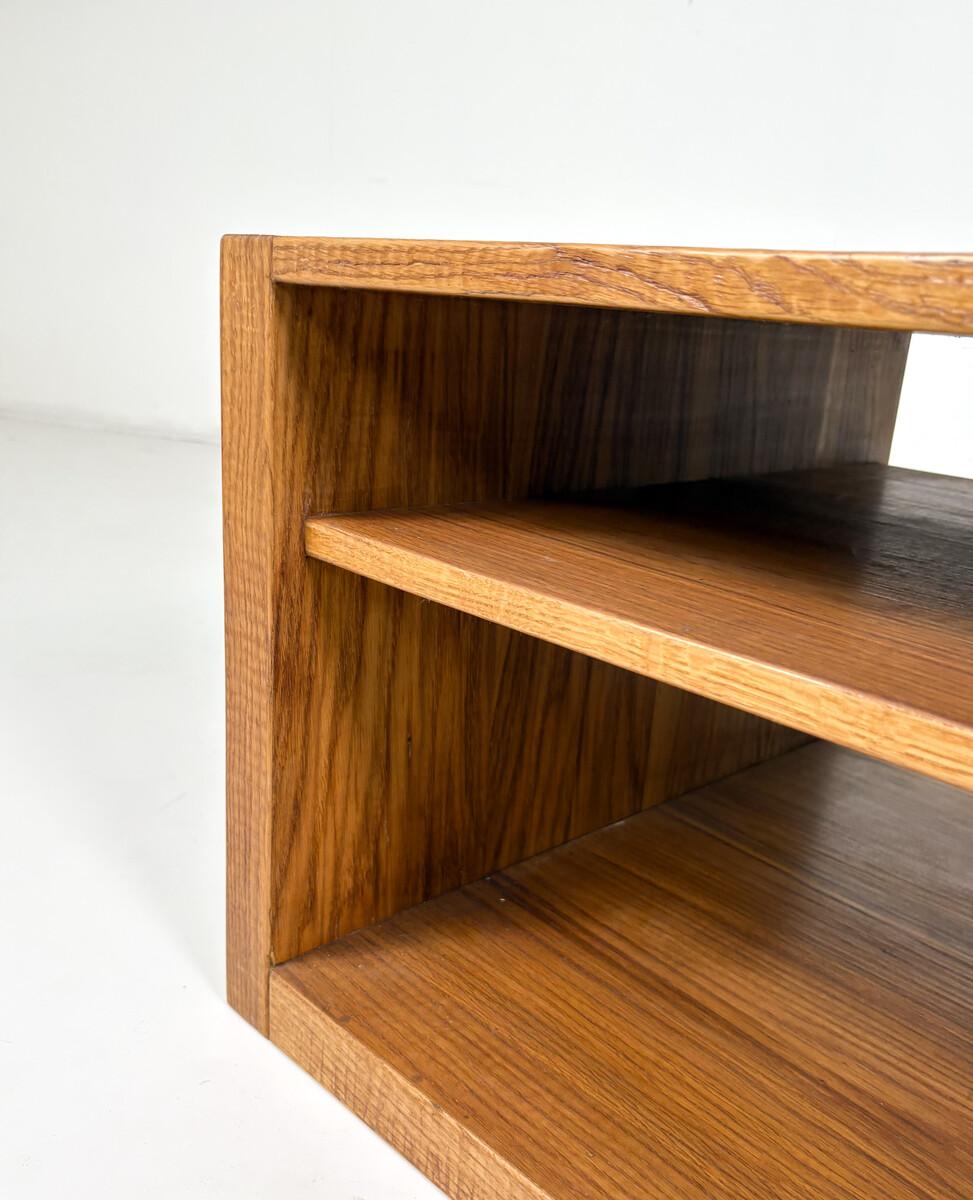 Beistelltisch aus Holz von Giuseppe Rivadossi für Officina Rivadossi, 1970er Jahre im Angebot 3