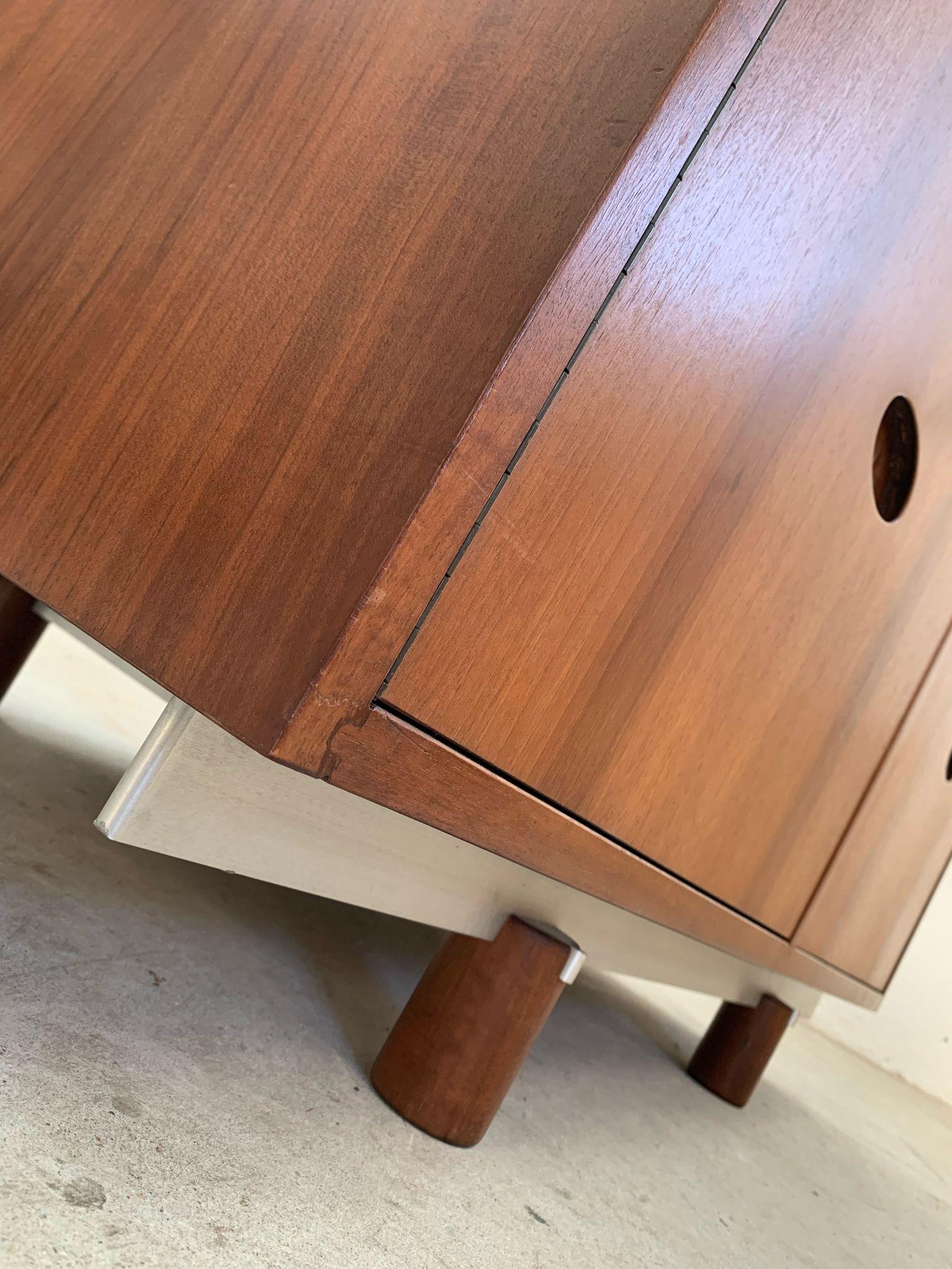 Steel Wooden sideboard by Gianfranco Frattini, Bernini production, italy, 1960s For Sale