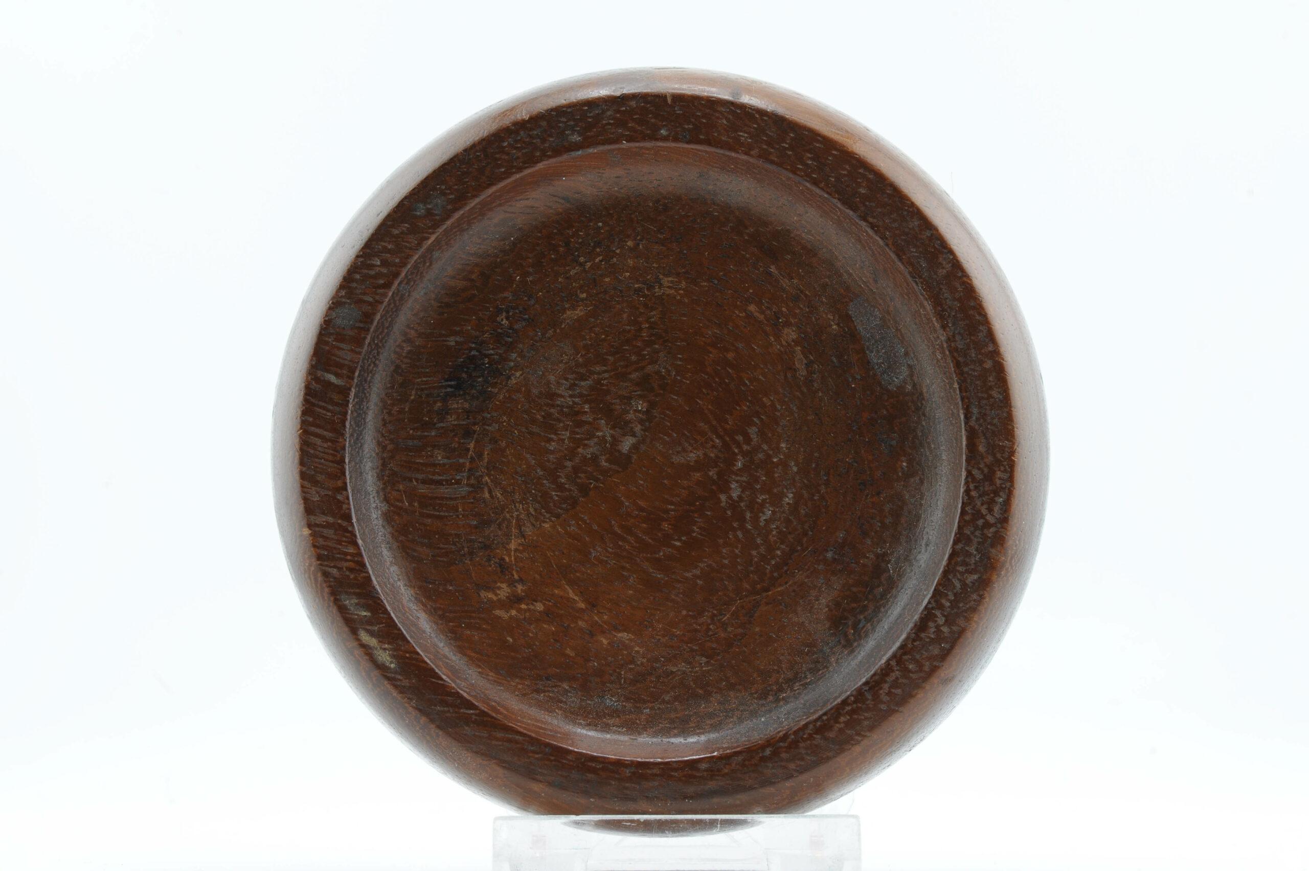 Chinois Stand en bois ancien pour porcelaine chinoise ou japonaise, 19e/20e C. en vente