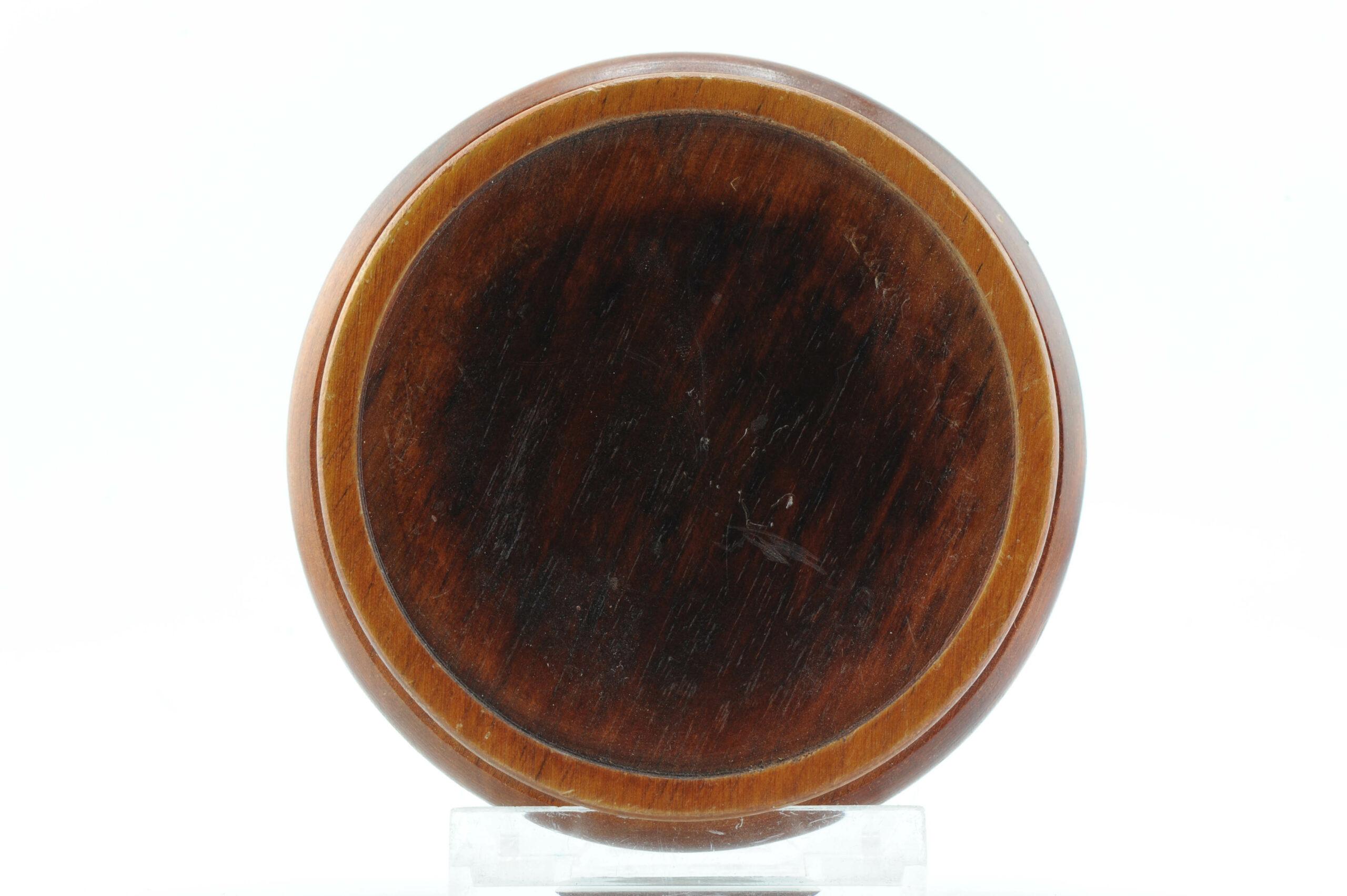 Here we have a nice wooden stand

Additional information:
Material: Porcelain & Pottery
Region of Origin: China
Period: 19th c / early 20th c
Condition: Good
Dimensions: The size of the usable surface: 8 cm