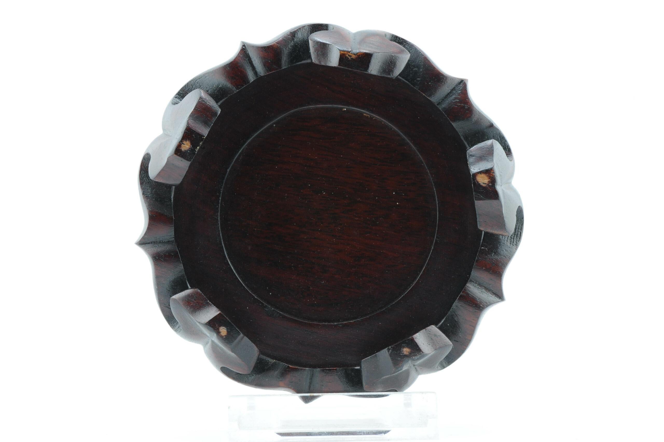 Soporte de madera para porcelana china o japonesa Antiguo, S. XIX/XX Chino en venta