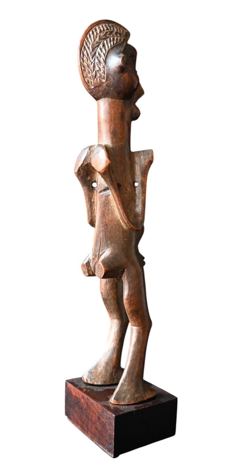 Holzstatue des Suku-Stammes - Kongo - Anfang des 20. Jahrhunderts im Angebot 2