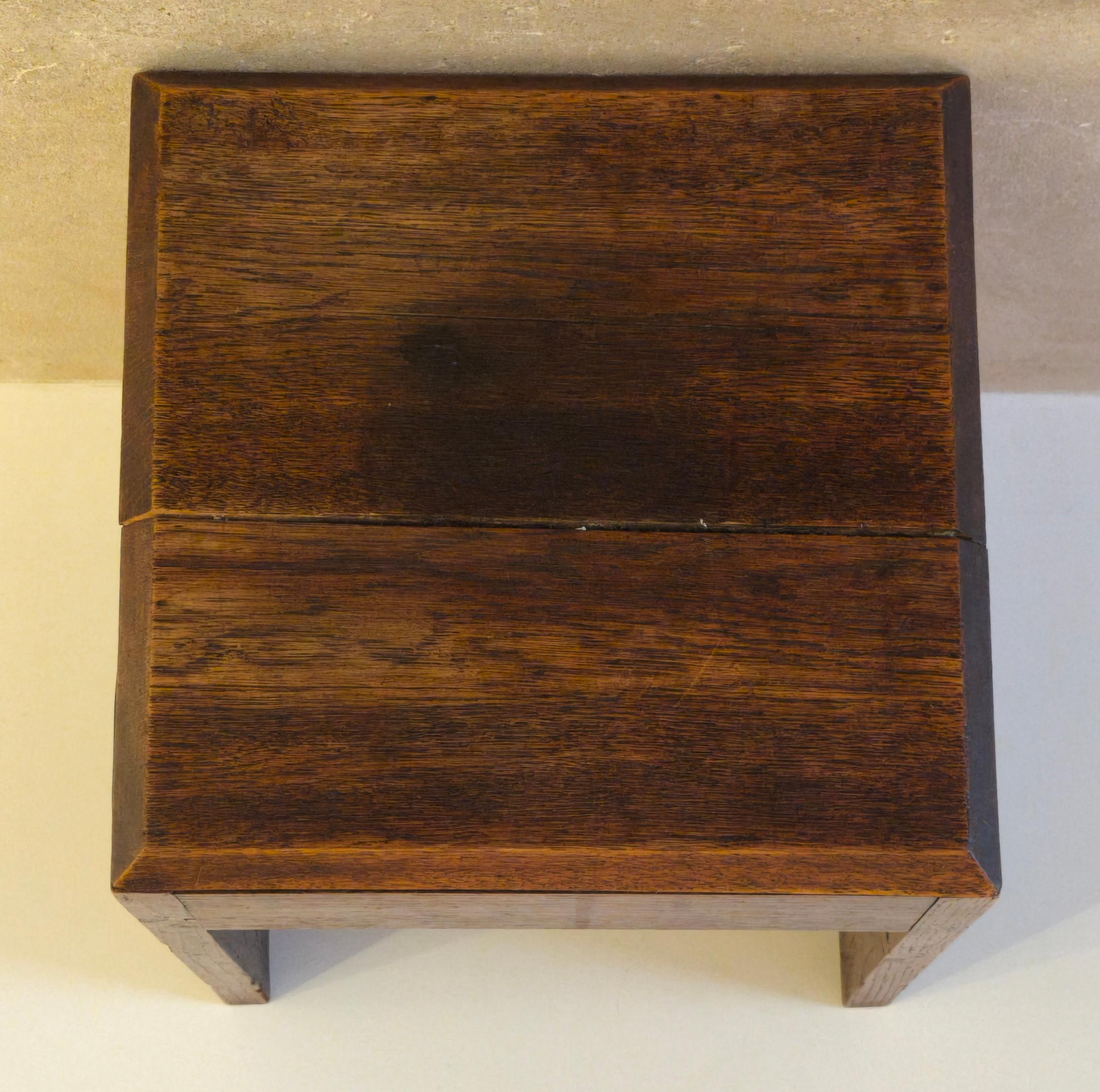 Holzhocker, Kunsthandwerk, Jugendstil, 1910er Jahre im Angebot 14