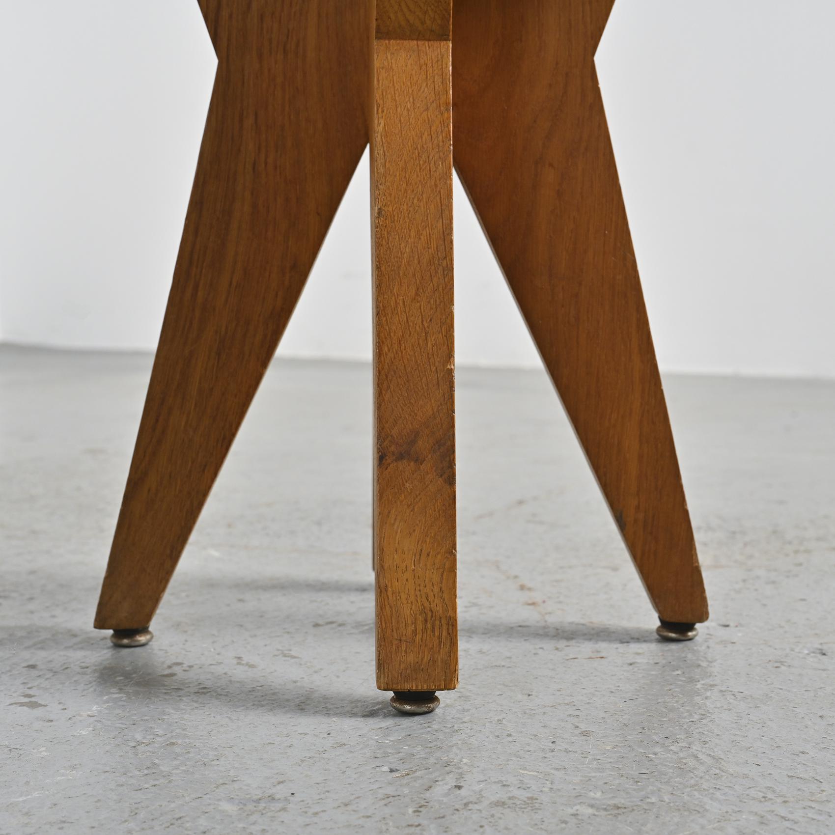 Holzhocker von Henry Jacques Le Même, Frankreich, um 1949 im Angebot 3