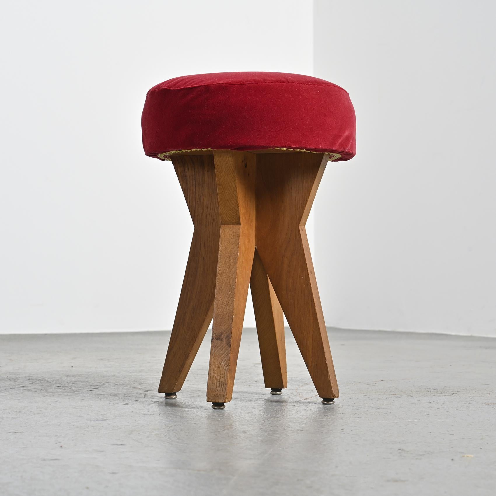 Holzhocker von Henry Jacques Le Même, Frankreich, um 1949 im Zustand „Gut“ im Angebot in VILLEURBANNE, FR