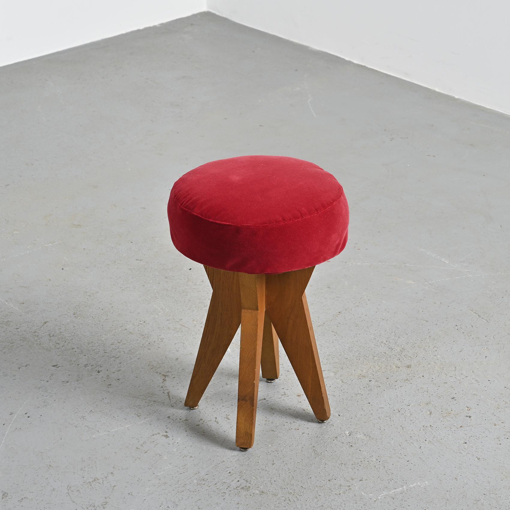 Holzhocker von Henry Jacques Le Même, Frankreich, um 1949 (20. Jahrhundert) im Angebot