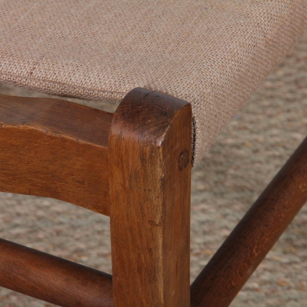 Wooden stool from the 1950s In Good Condition For Sale In MONTESSON, FR